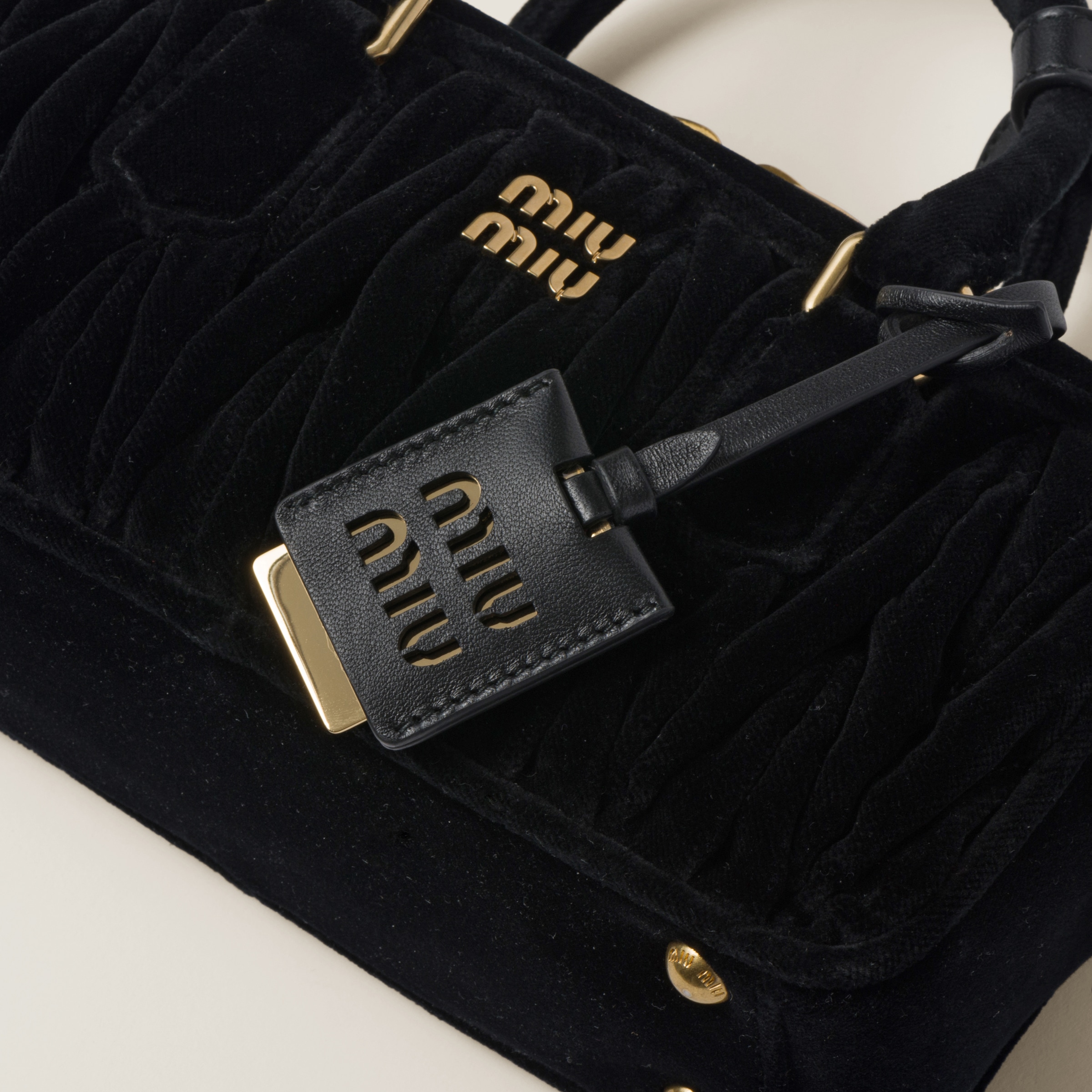 Miu Miu Arcadie Matelassé Velvet Bag In Black