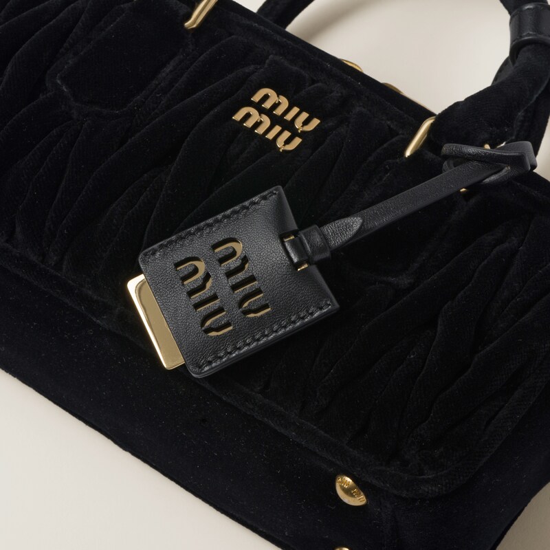 Arcadie Matelassé velvet bag