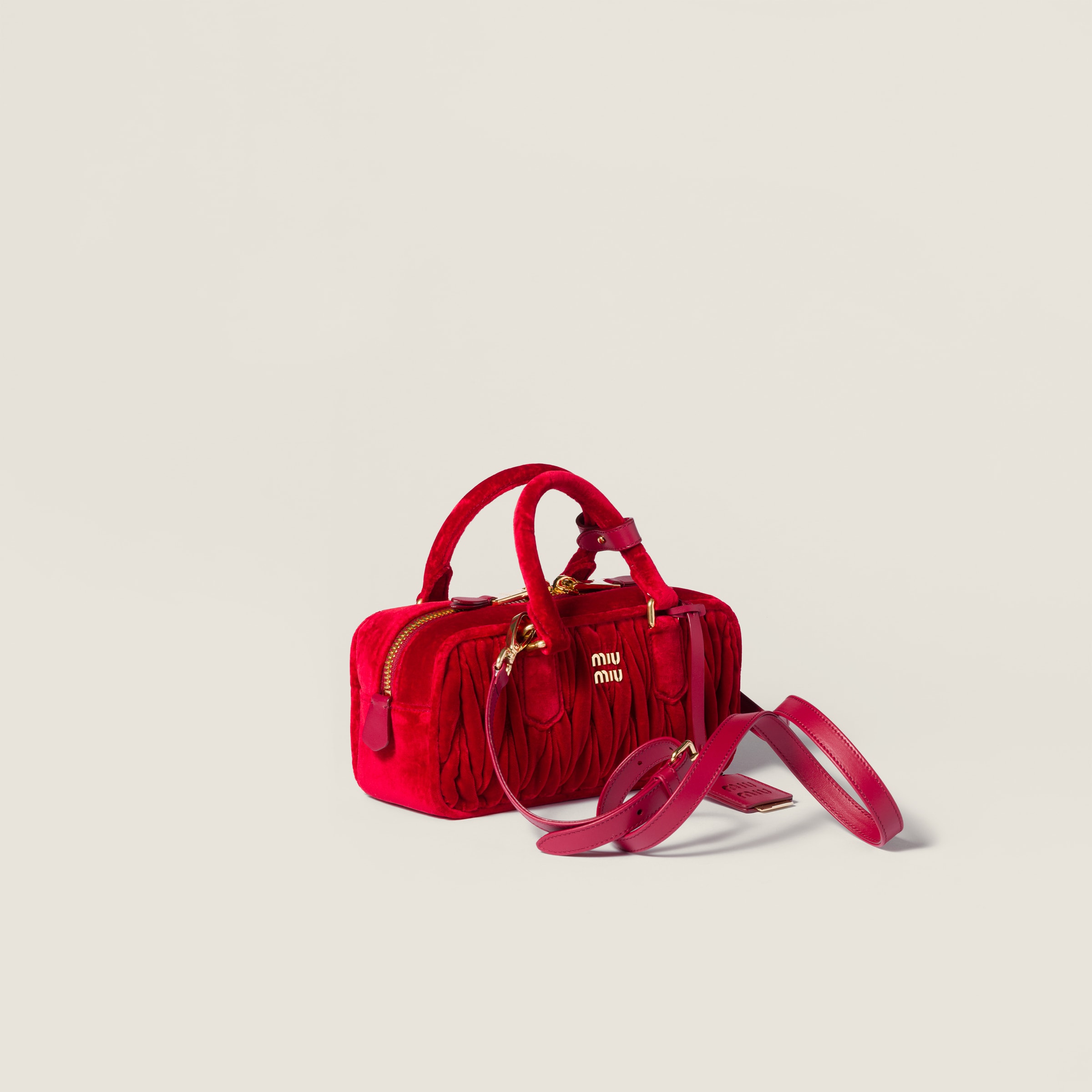 Miu Miu Arcadie Matelassé Velvet Bag In Red