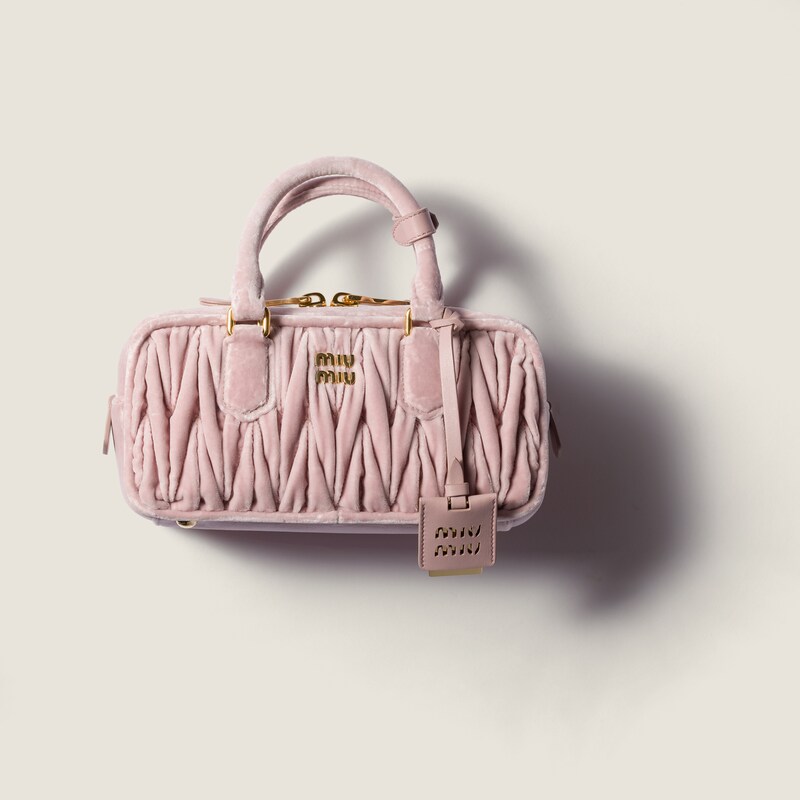 Arcadie Matelassé velvet bag