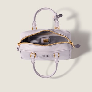 AF5BB142_ACR3_F0230_V_OON_BKG_4