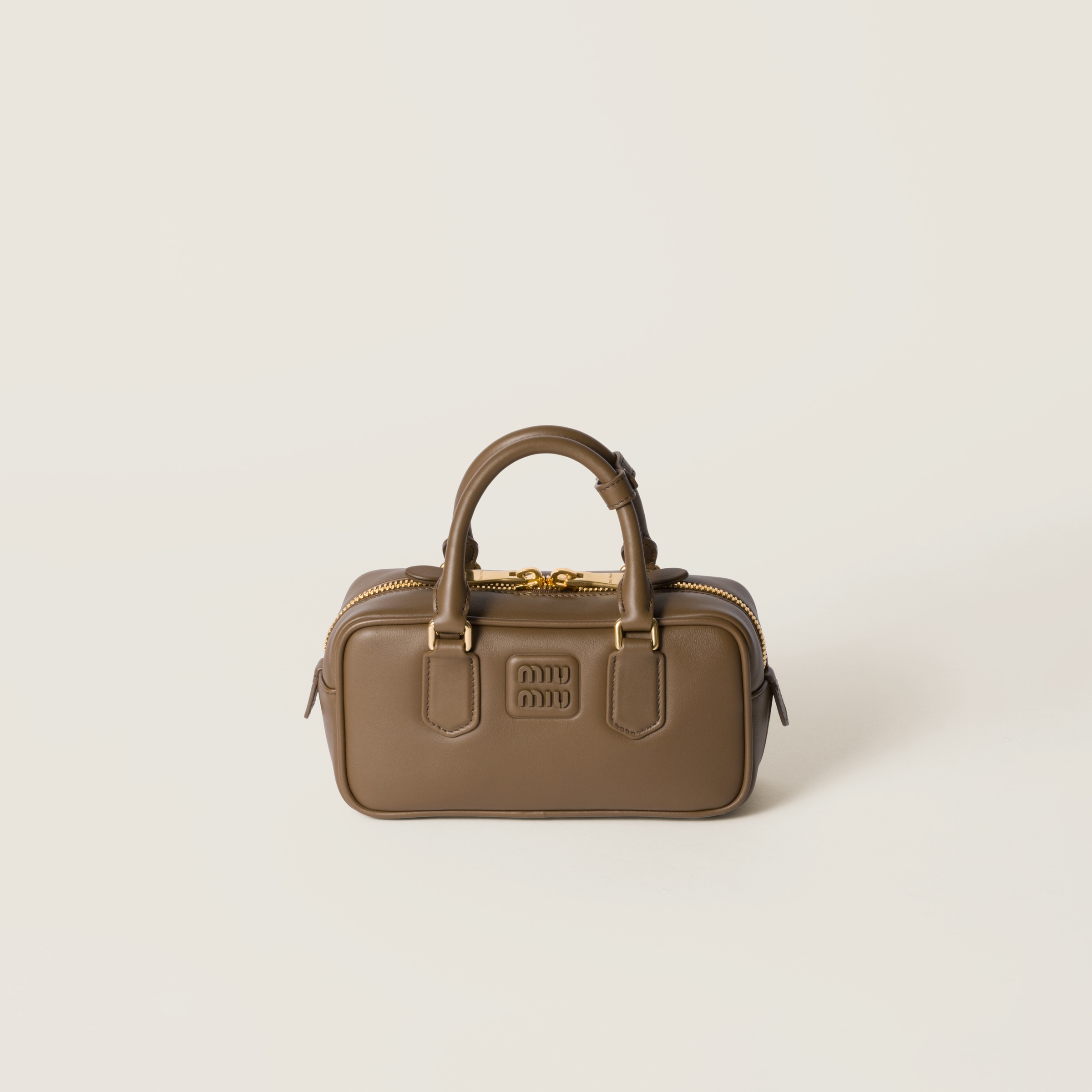 【完売必至】Miu Miu Arcadie アルカディ レザーバッグ カーキ アルカディ レザー バッグ | Miu Miu