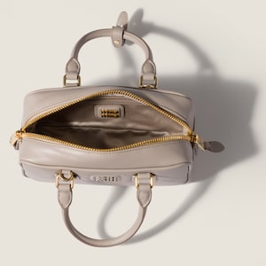 AF5BB142_ACR3_F0D32_V_OON_BKG_4