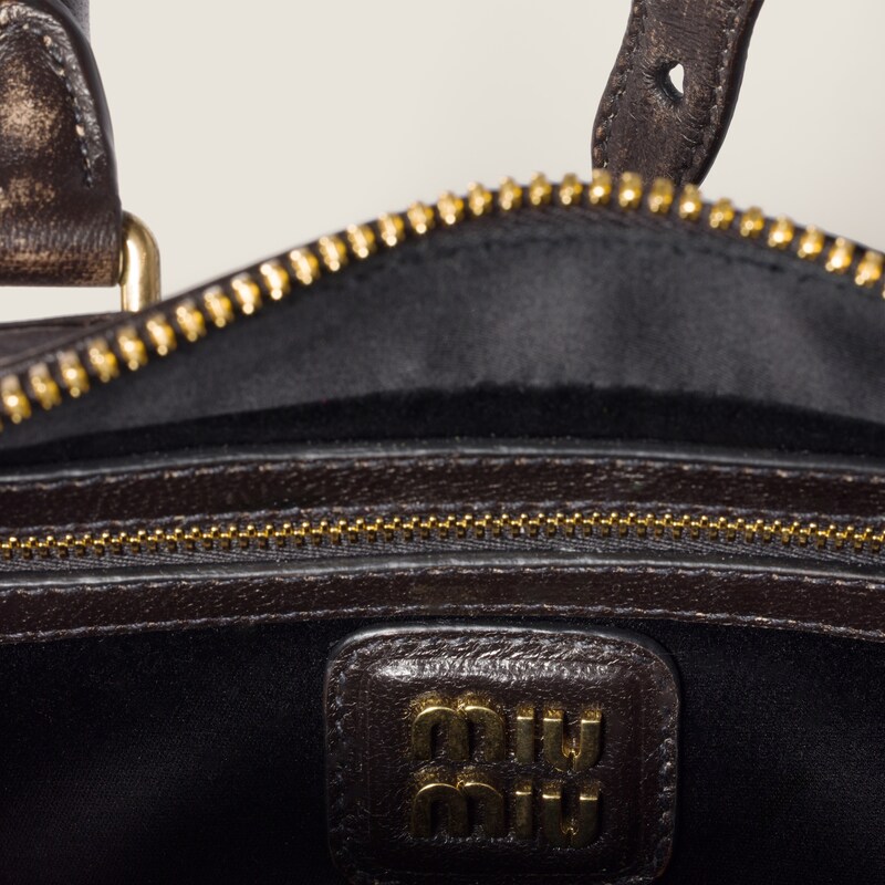 حقيبة Arcadie من جلد نابا ماتلاسي