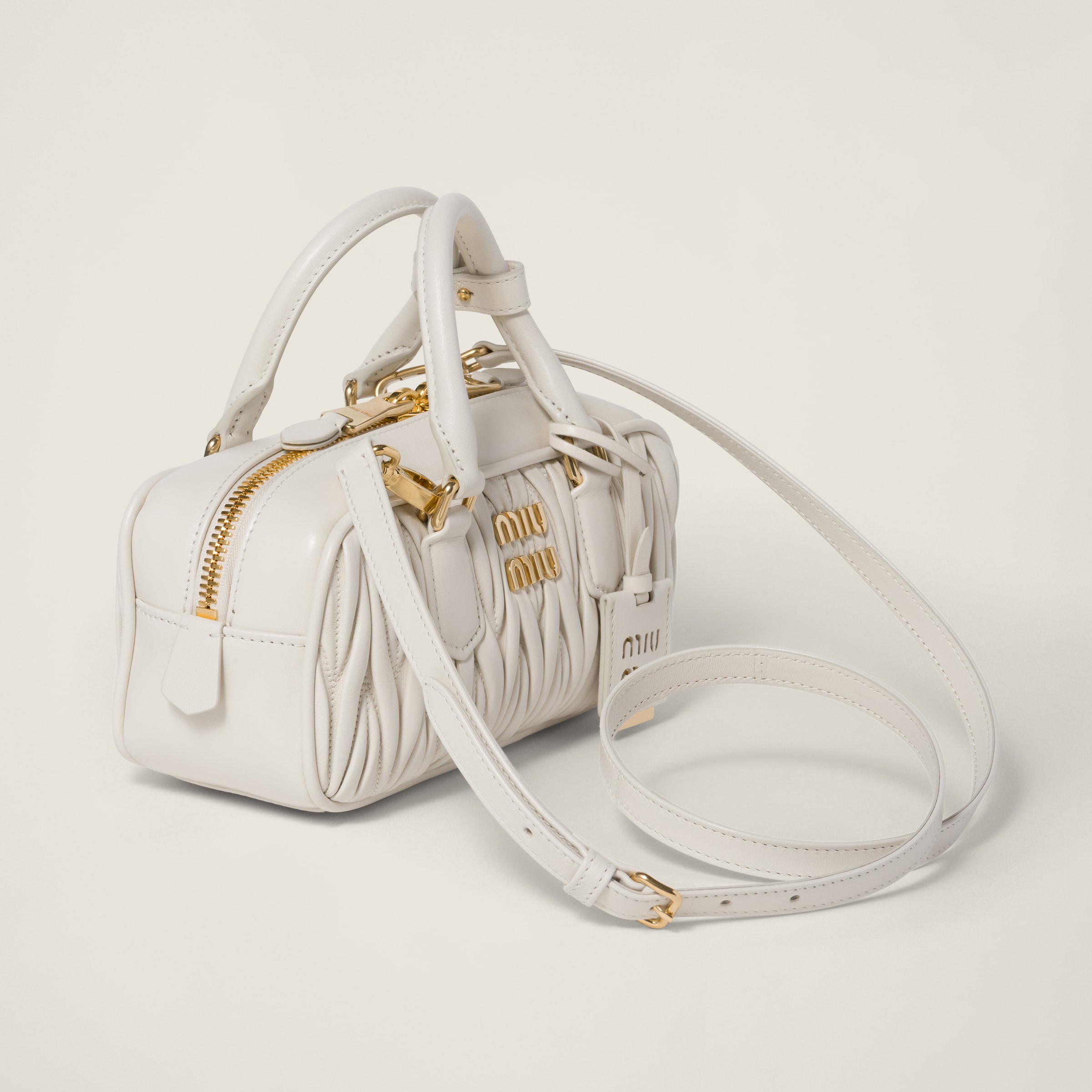 Miu Miu Zip Quilted Leather Top-handle Bag In White