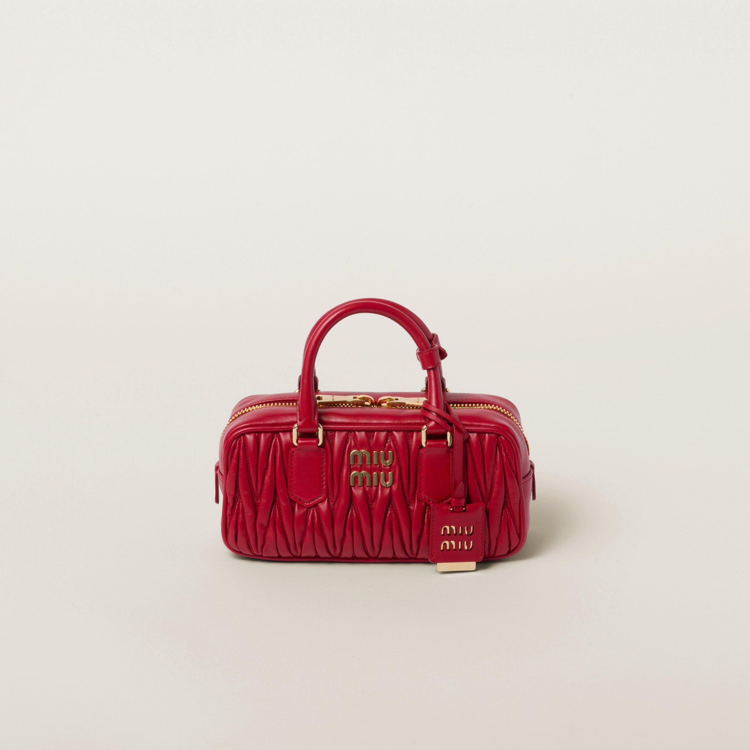 ト セール おすすめ Red Arcadie Matelassé Nappa Leather Bag | Miu Miu バッグ