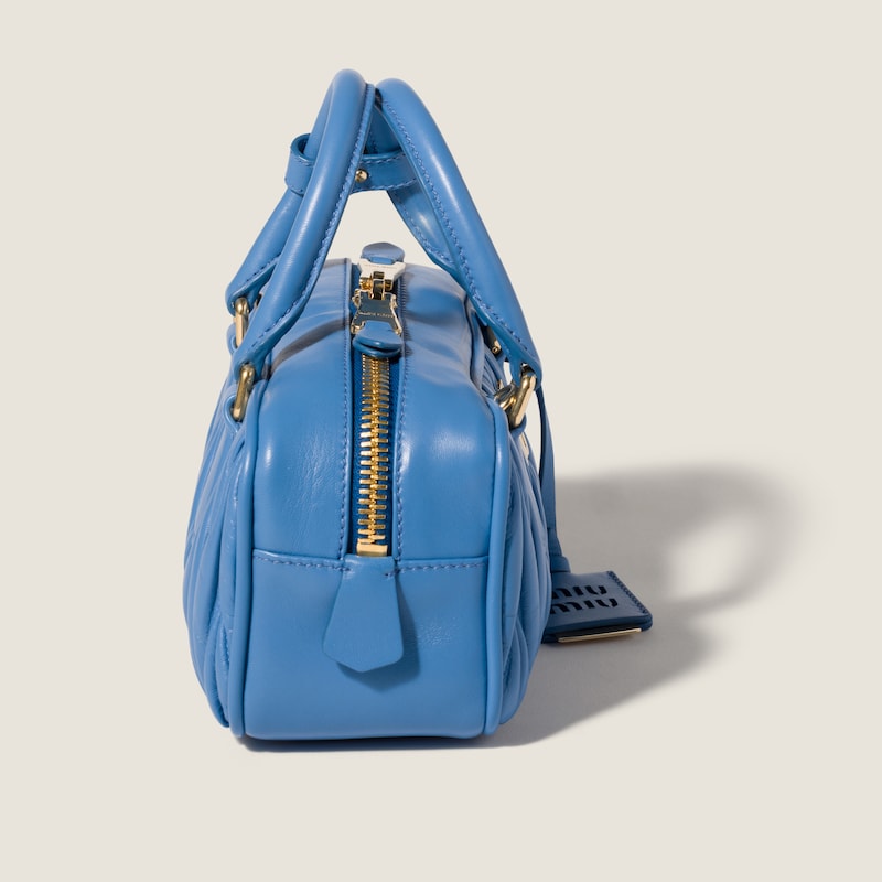 아르카디 마테라쎄 나파 가죽 백