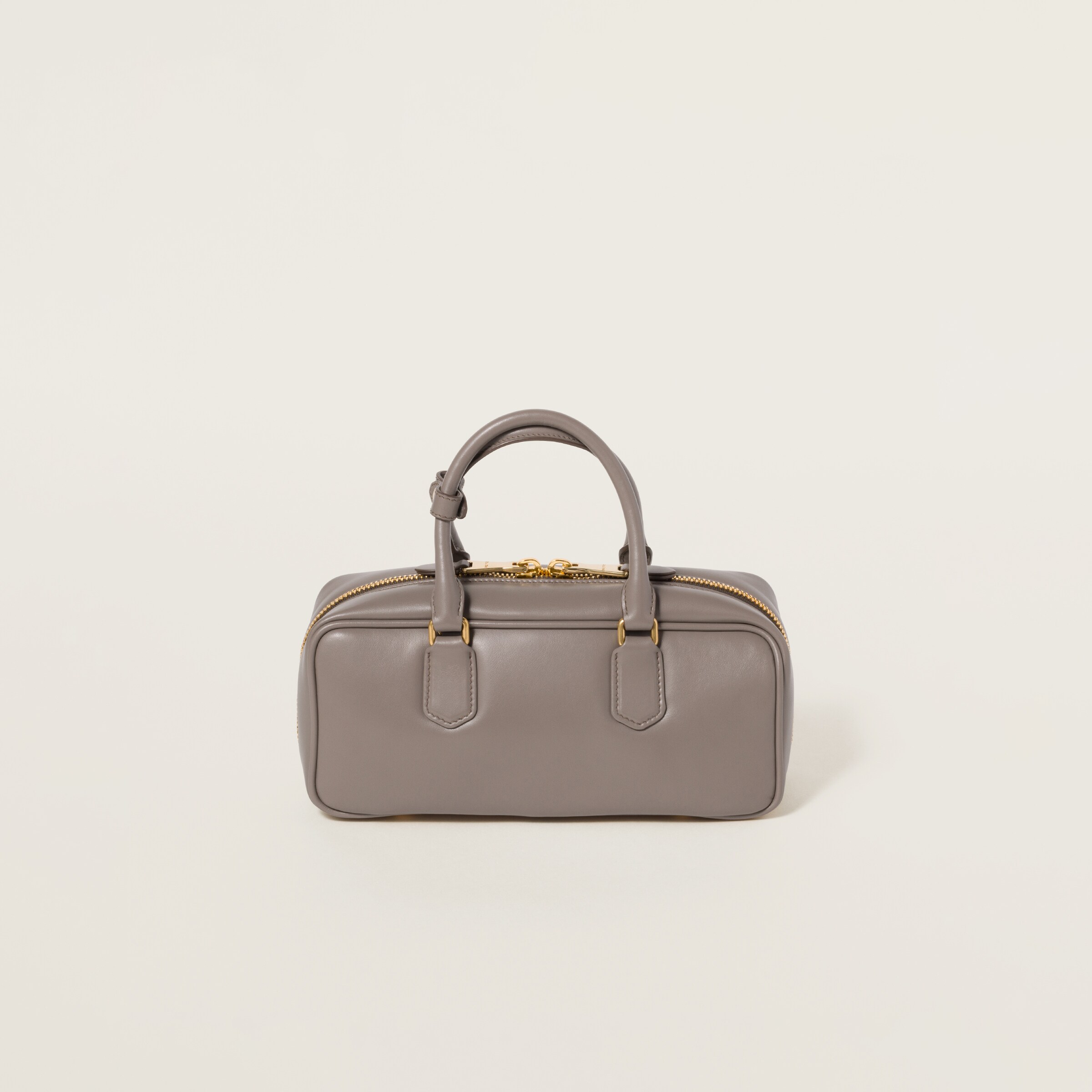 サンド アルカディ レザー バッグ | Miu Miu