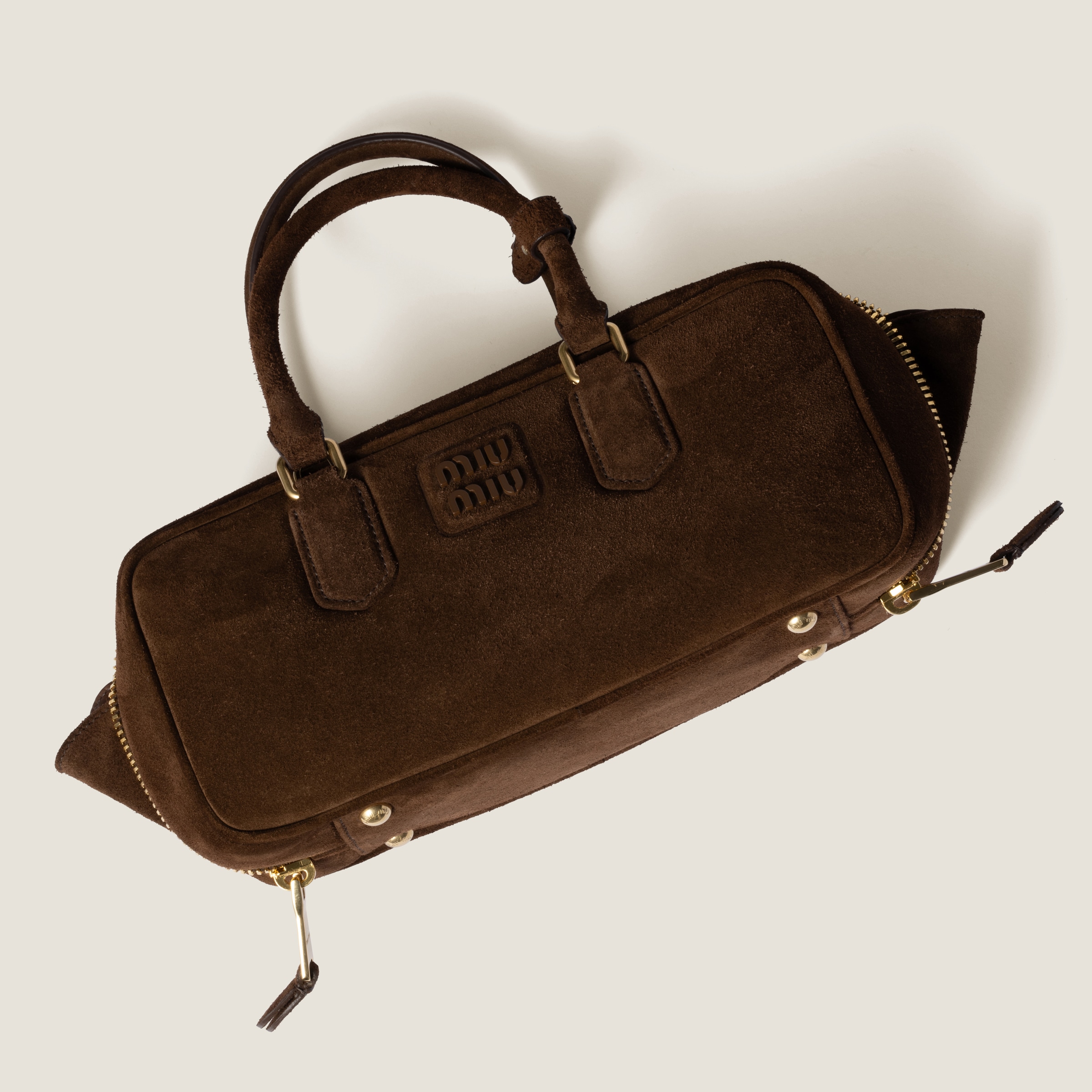 ココアスエードレザーのアルカディSバッグ Cocoa Brown Arcadie Suede Bag | Miu Miu