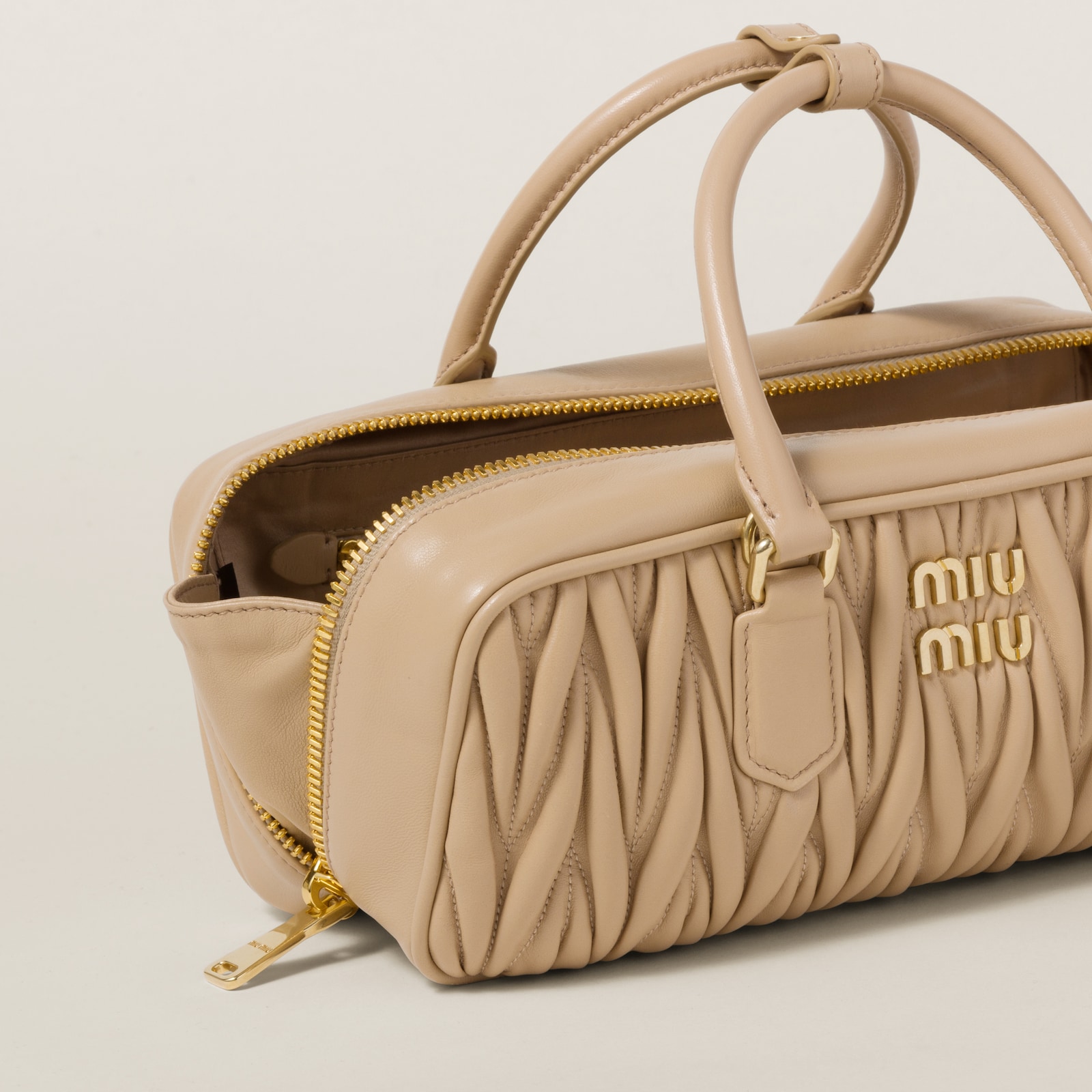 ARCADIE MATELASSÉ BAG 27 IN MISCHKA BEIGE LAMBSKIN