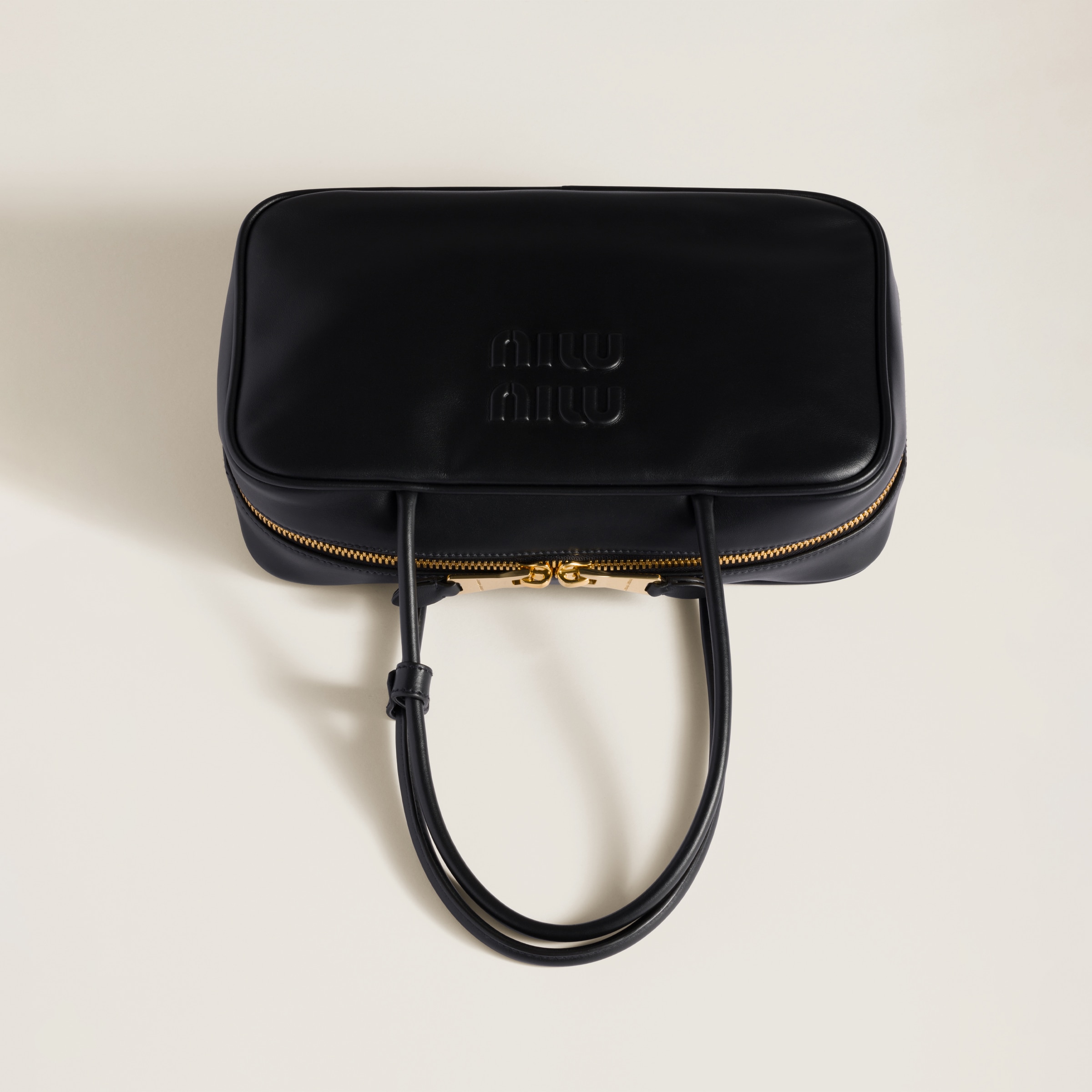 Miu Miu Beau Leather Top-handle Bag In Black