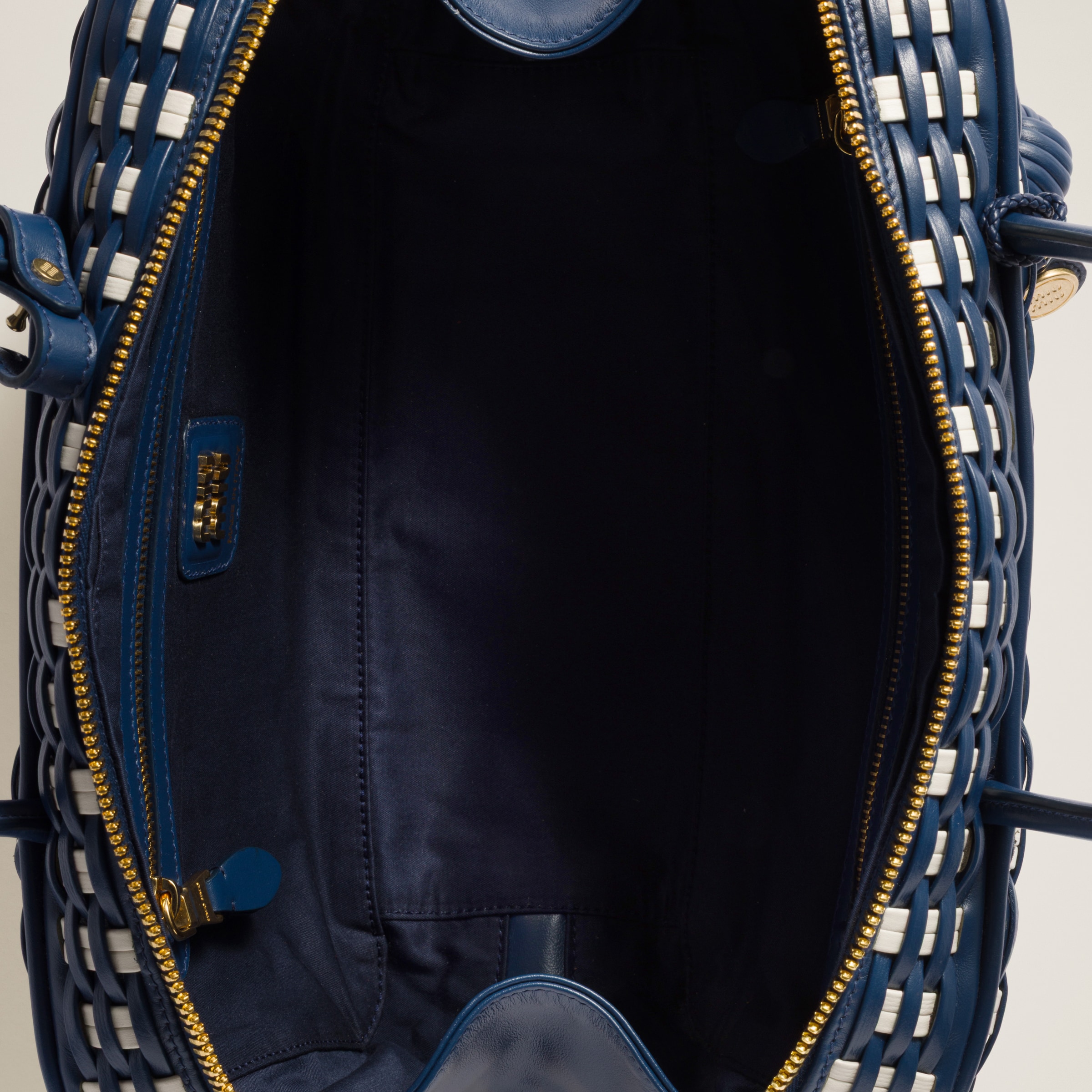 Miu Miu Beau Leather Bag In Bright Blue/white