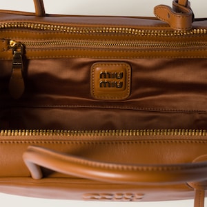 AF5BB173_2CRW_F0046_V_OTM_BKG_6