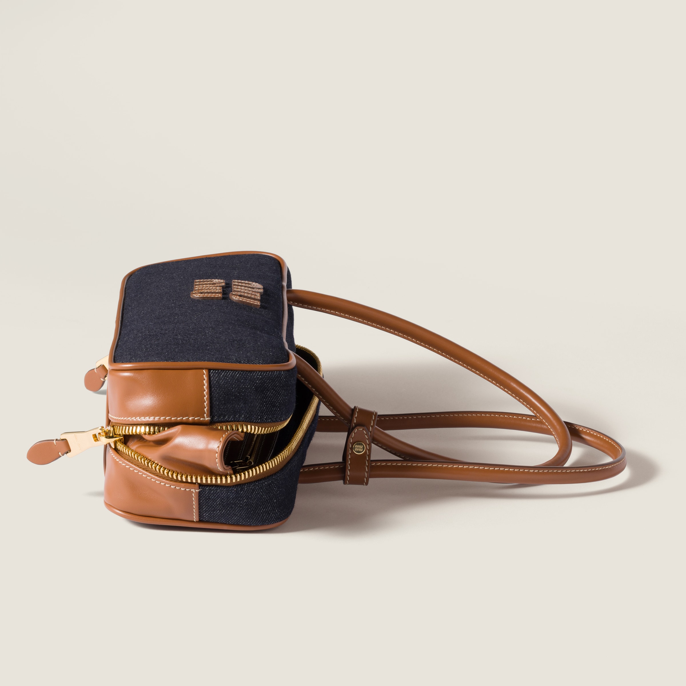 洗練されたVintage感*miumiu*ボーデニムバッグ ブルー/ブラウン ボー デニム バッグ | Miu Miu