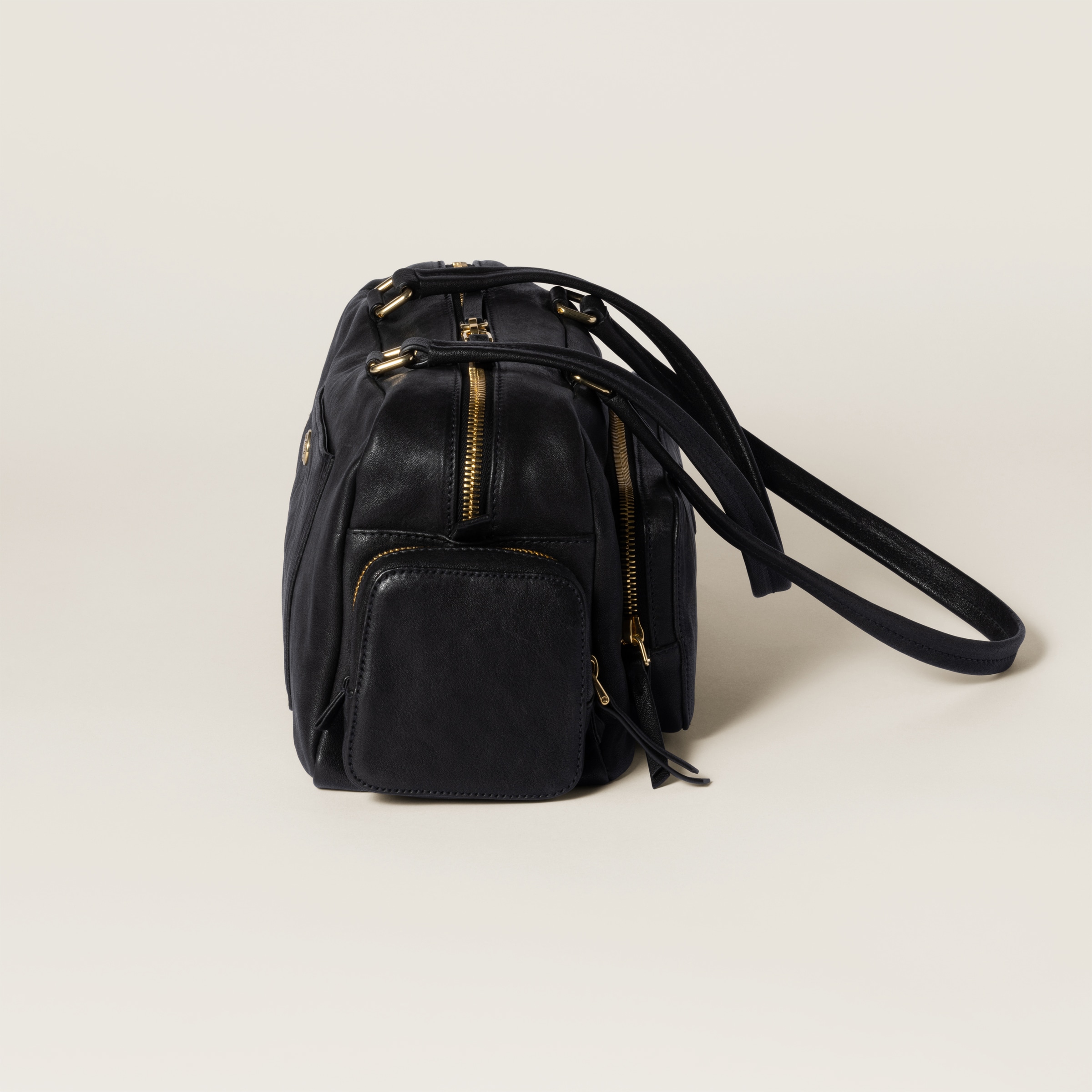 Miu Miu｜ (5BB175 2CV4 F0002) Black Pocket Washed Nappa Leather Bag | Miu Miu
