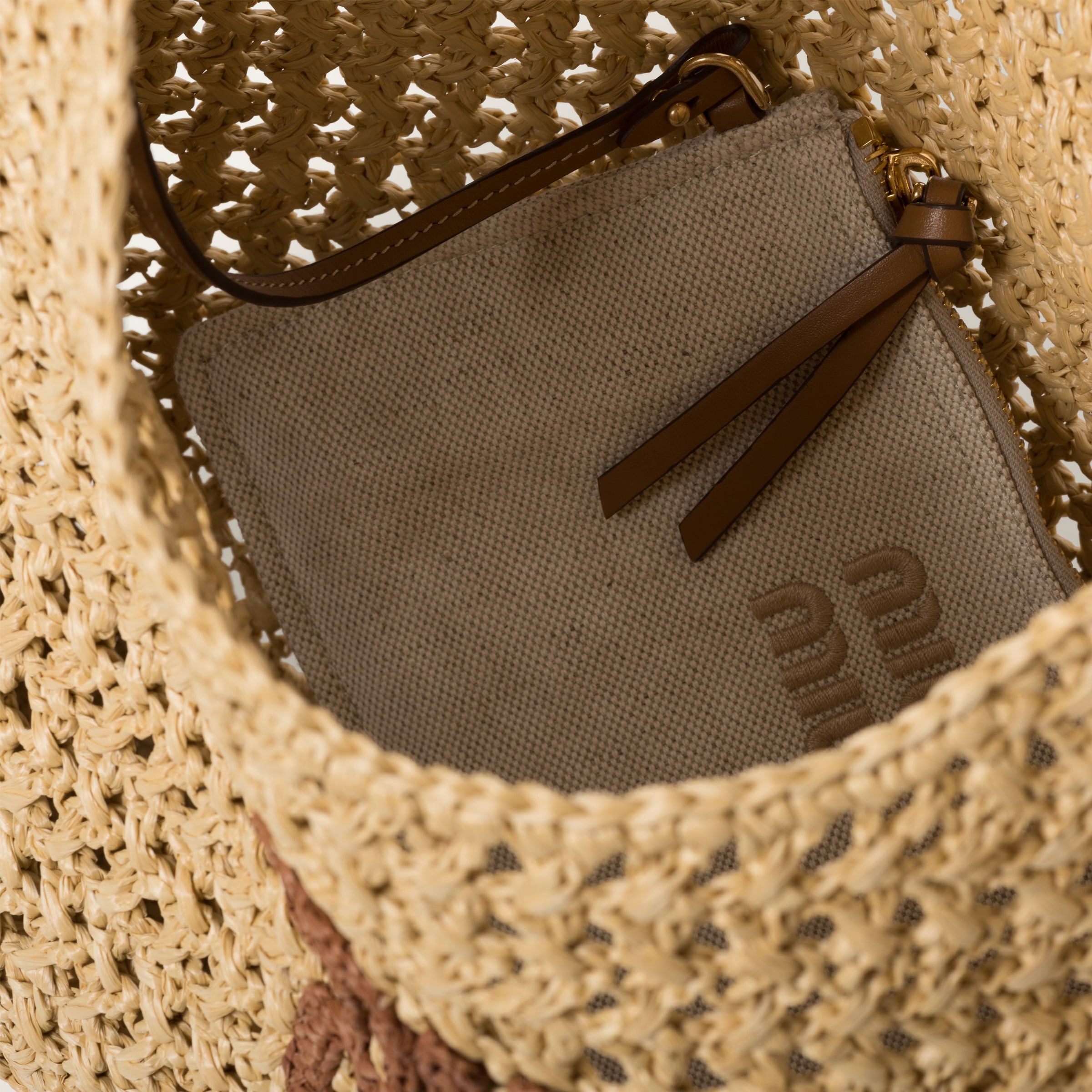 トートバッグ MiuMiu | Woven fabric hobo bag 5BC116_2DO1_F0A5T_V_OOM Beige/cognac Woven Fabric Hobo Bag | Miu Miu
