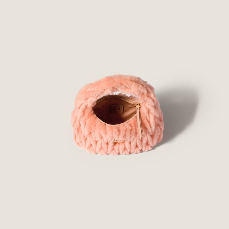 Wander shearling bag