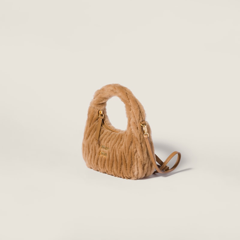 Wander shearling bag