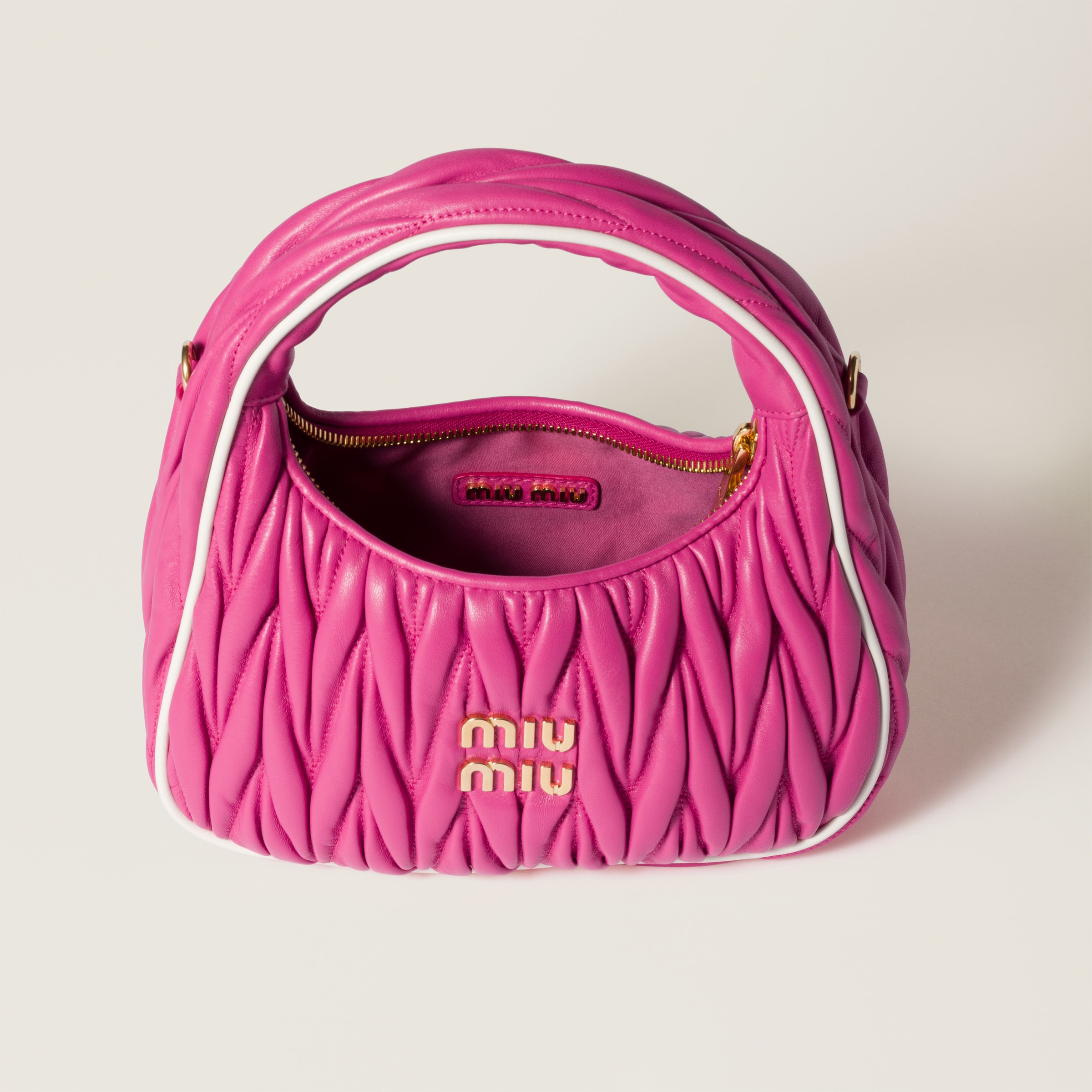 Miu Miu Wander Matelassé Nappa Leather Bag In Fuchsia/white