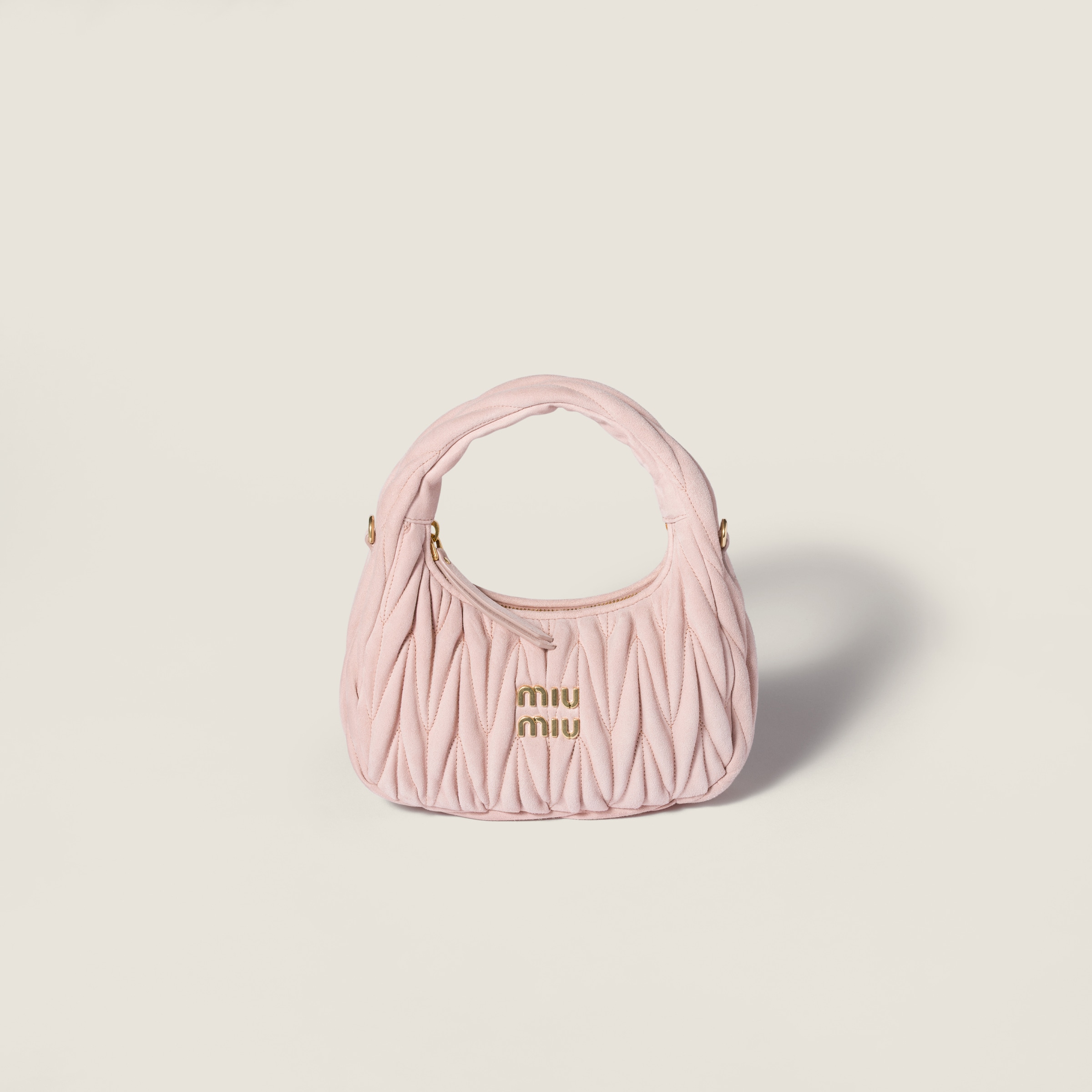 ★MIU MIU★WANDER マテラッセ スエードバッグ エクストララージ Miu Miu Wander Matelassé Shoulder Bag: Quilted Luxury w