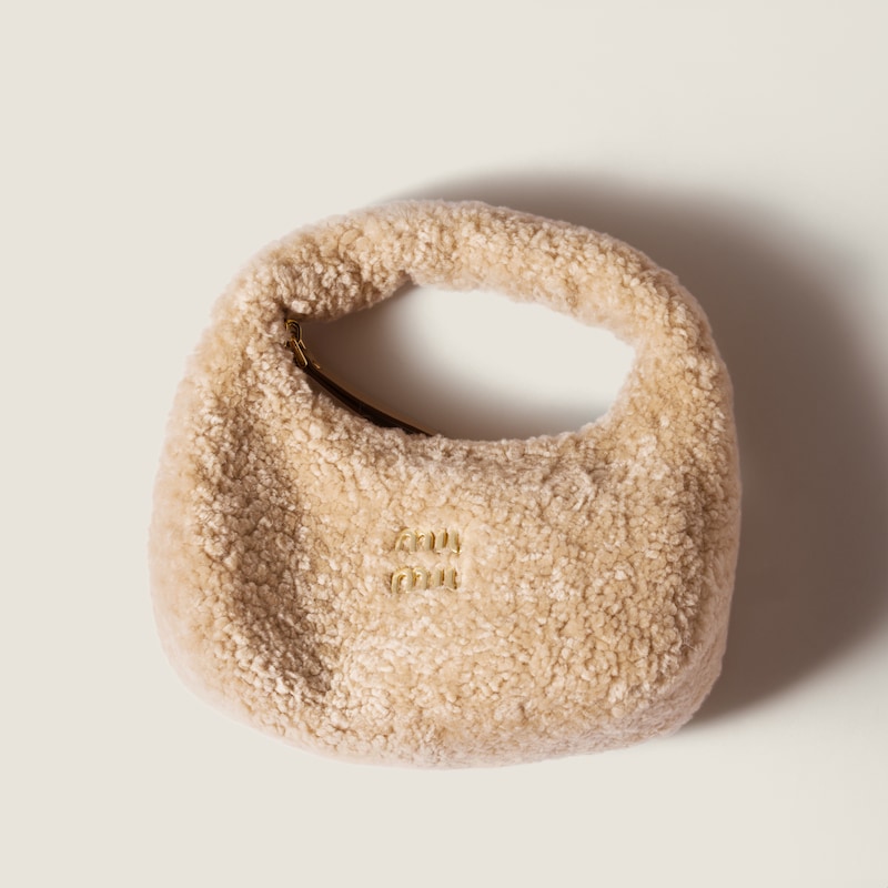 Wander shearling bag
