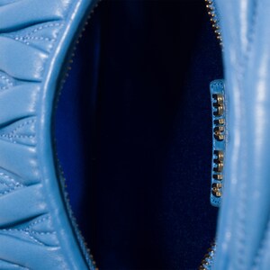 AF5BC125_AN88_F0V98_V_OOY_BKG_4