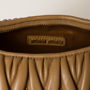 AF5BC153_AN88_F098L_V_OOO_BKG_6