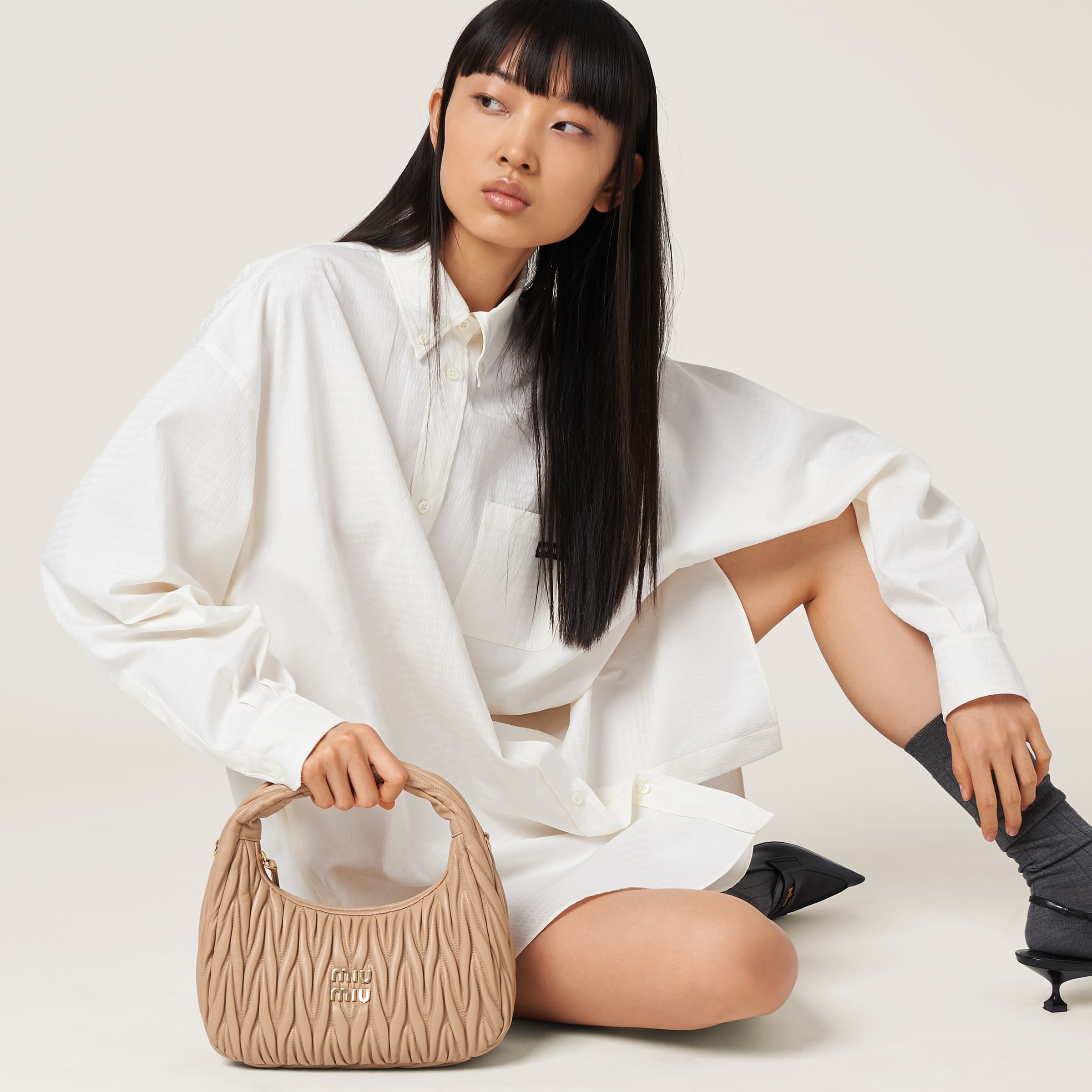 Sand Beige Wander Matelassé Nappa Leather Hobo Bag | Miu Miu