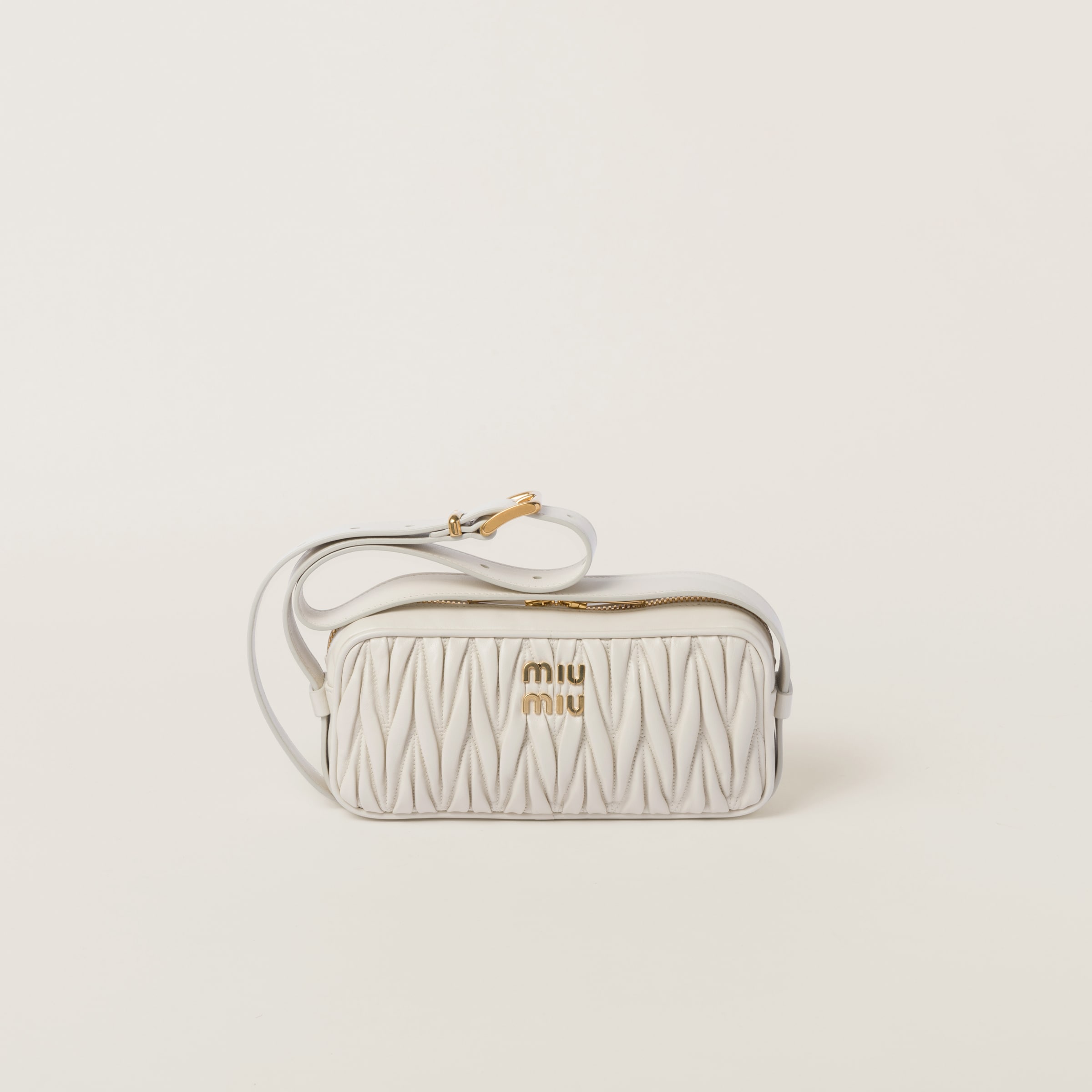 Miu miu nappa hot sale leather shoulder bag