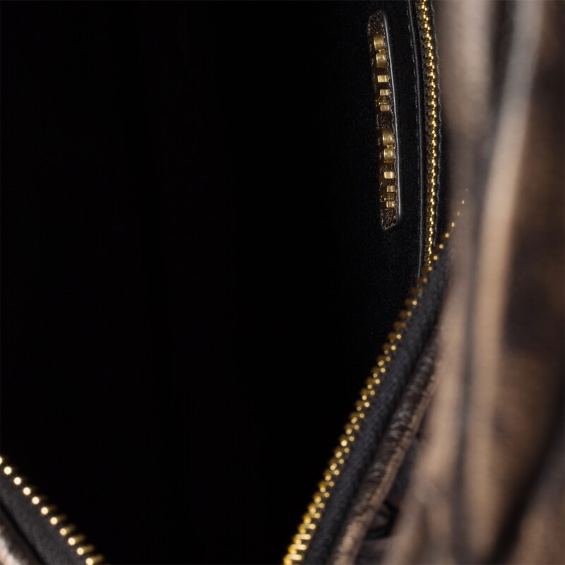 Wander matelassé nappa leather bag