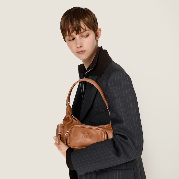 ☆関税込☆MIU MIU★マテラッセレザー バケットバッグ BK★ キャメル マテラッセレザー バケットバッグ | Miu Miu