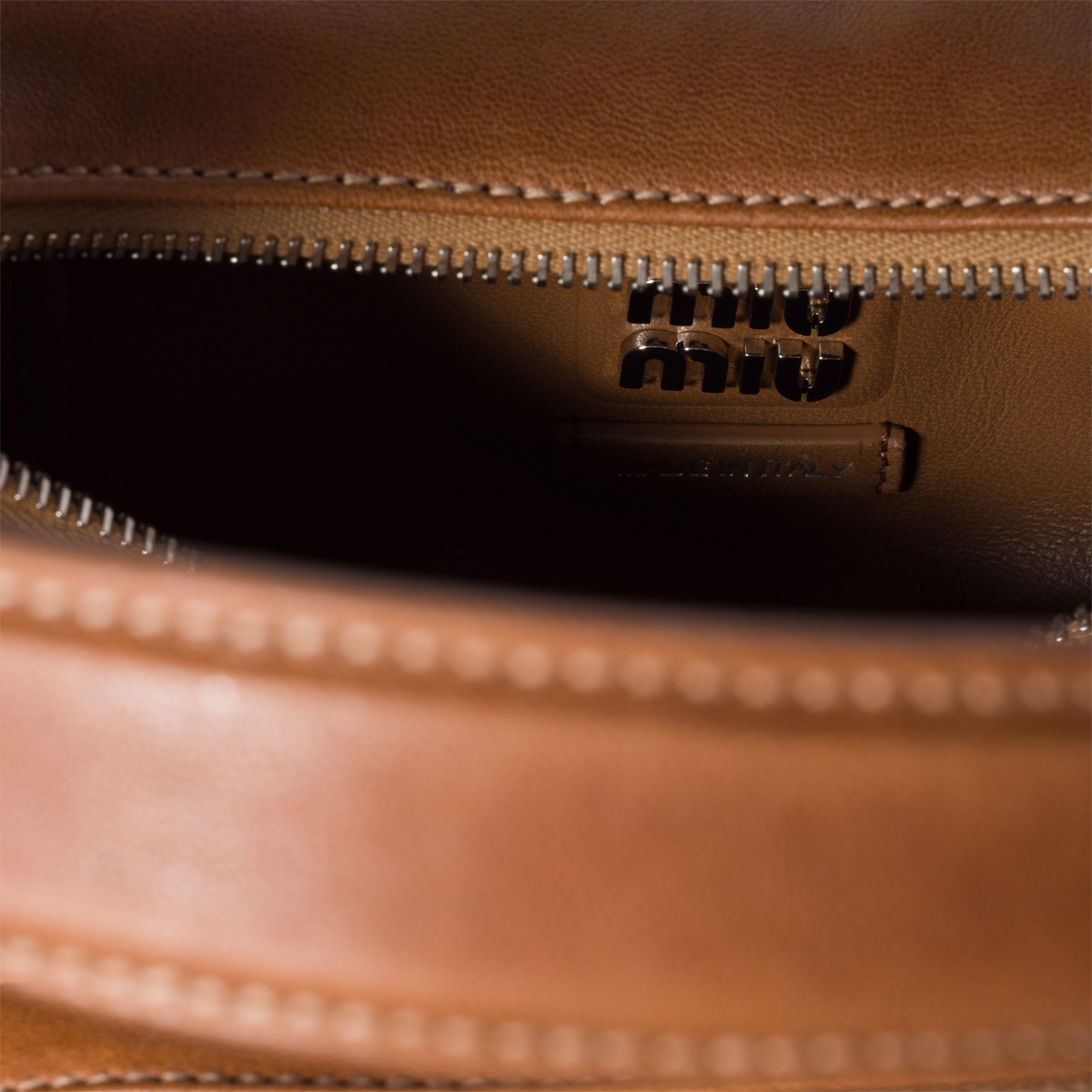 Caramel Pocket Nappa Leather Bag | Miu Miu