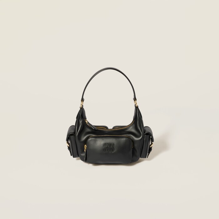 【コーデのアクセント】Miu Miu バックパック デイリー バカンス Official Website and Online Boutique | Miu Miu US