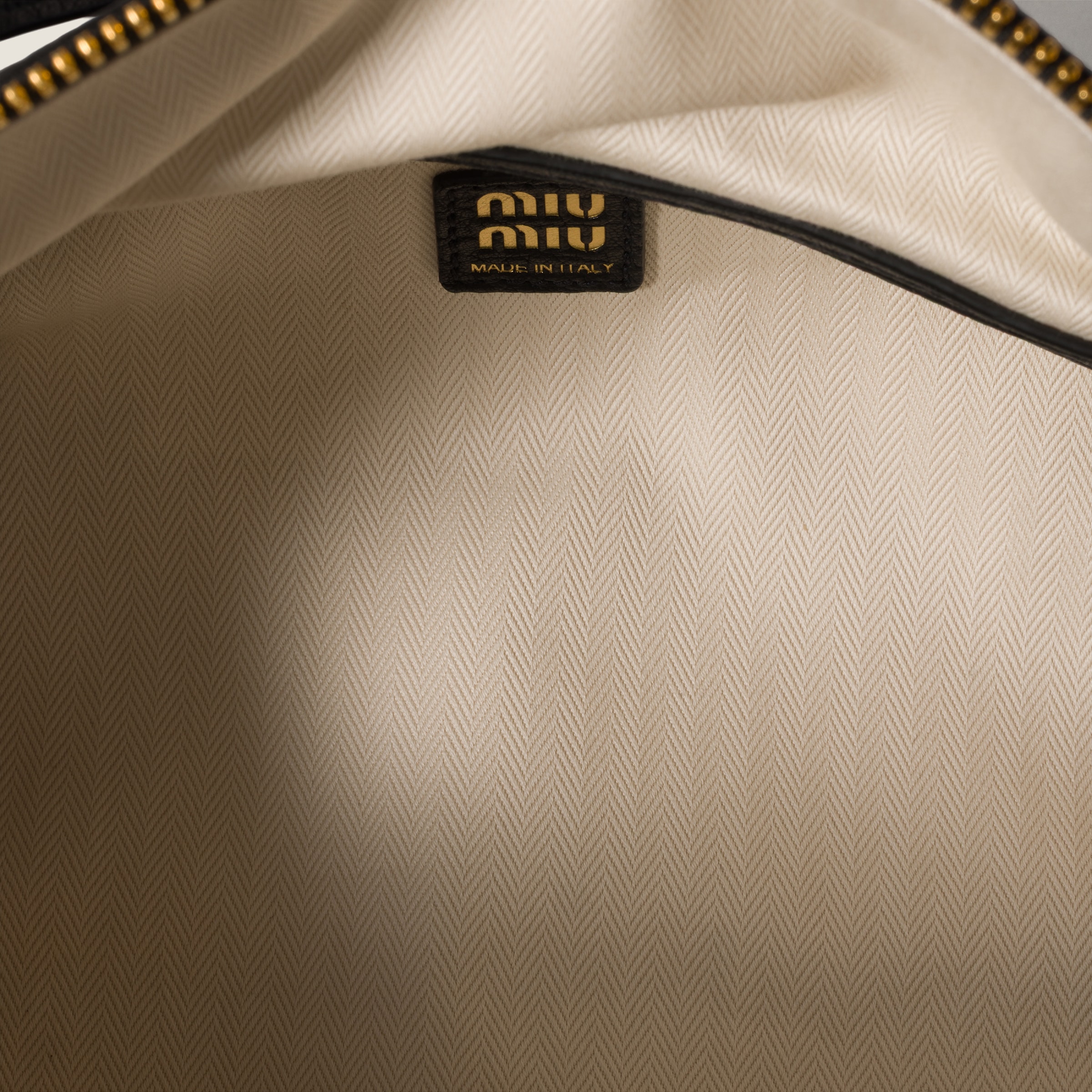 Miu Miu Leather Bag In Black