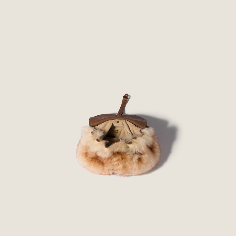 Sac Rendez-vous en shearling et cuir nappa orné de clous en métal