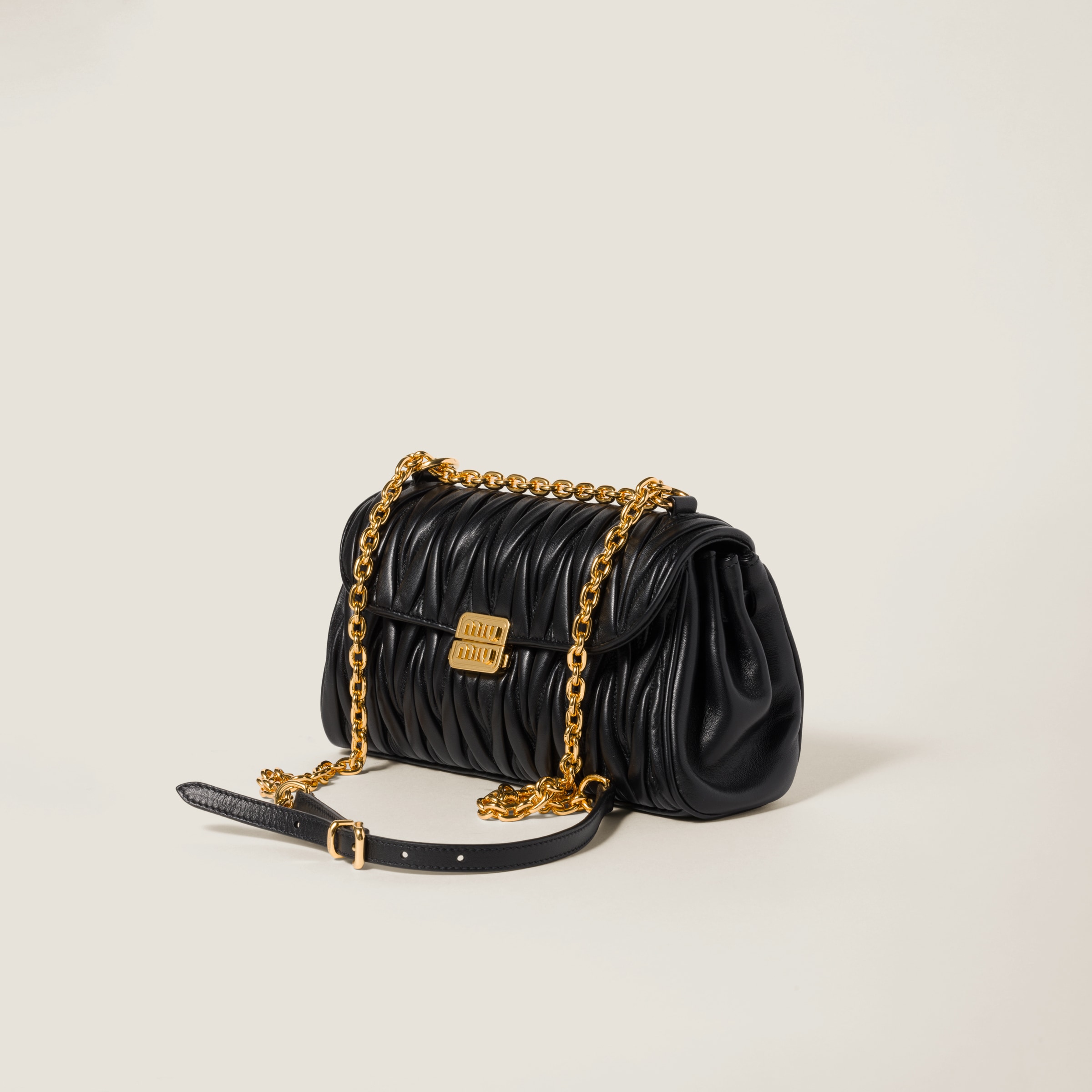 高速 割引 平日 Shoulder Leather Nappa Matelassé Black Bag Miu Miu | バッグ