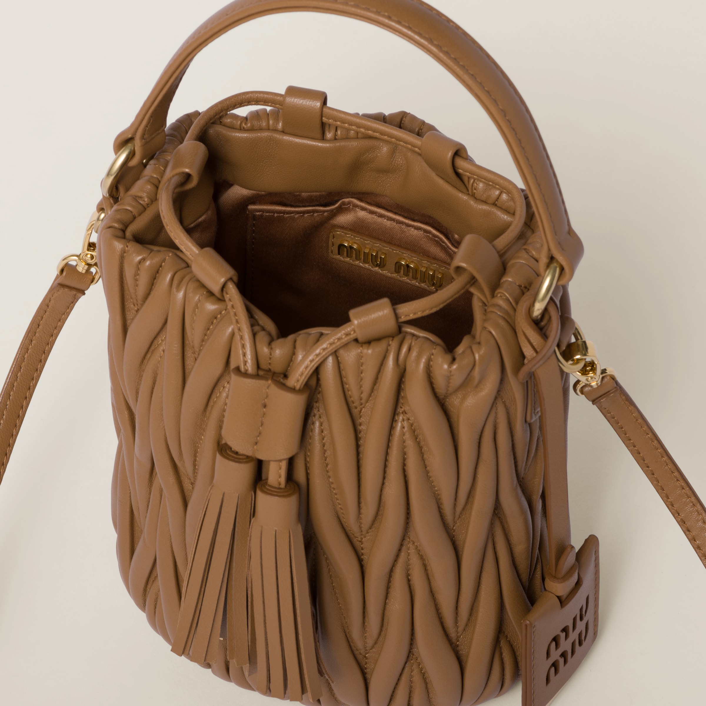 Miu miu bucket bag best sale