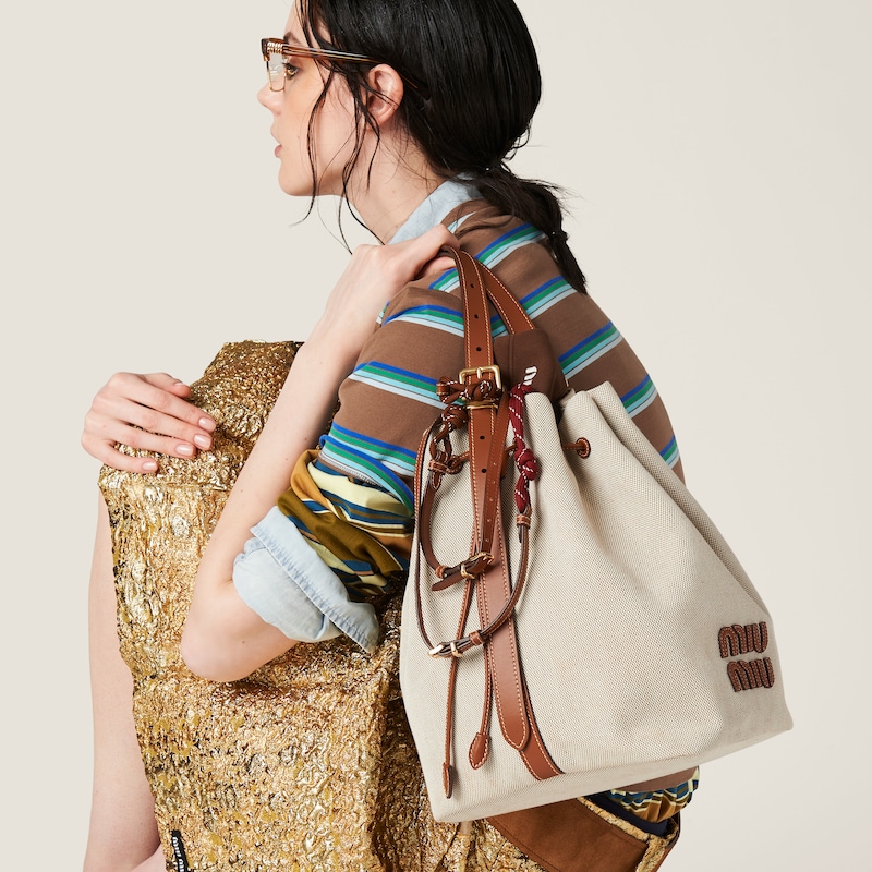 BUCKET BAG 22 DENIM BLUE AND BRANDY IN CANVAS