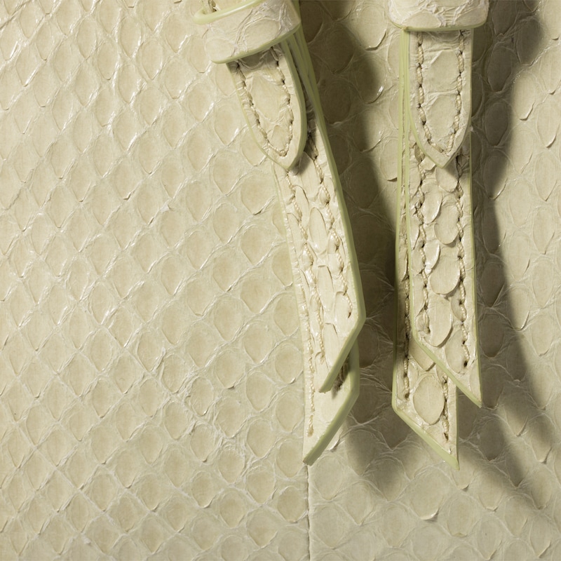 Clutch aus Ayers-Leder