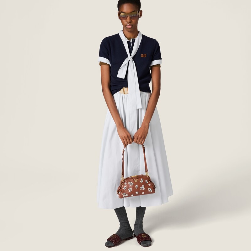 حقيبة كلاتش Caprice مطرزة من جلد نابا