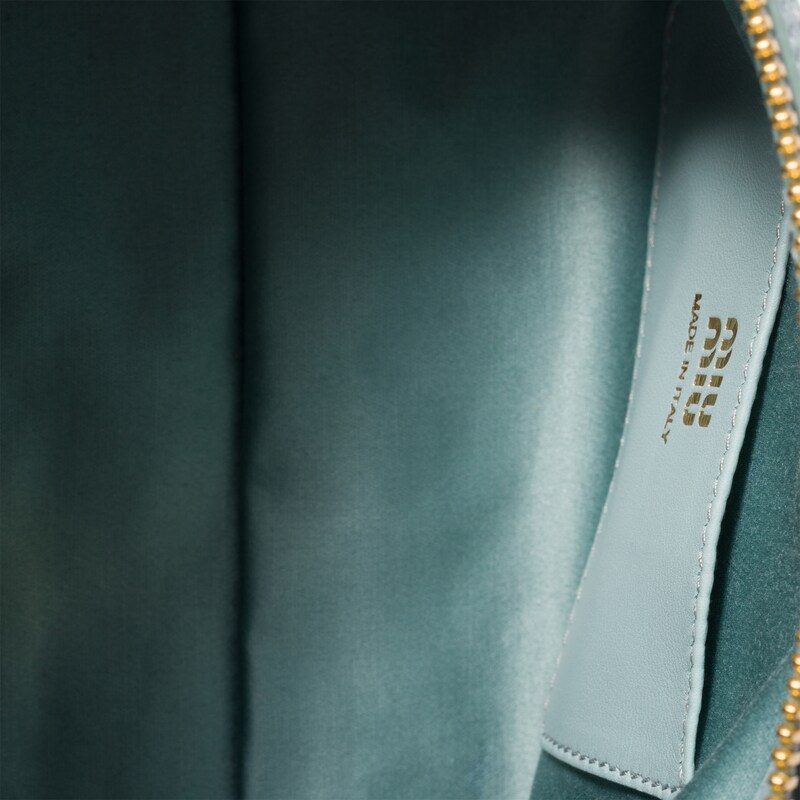 حقيبة كلاتش Caprice مطرزة من جلد نابا