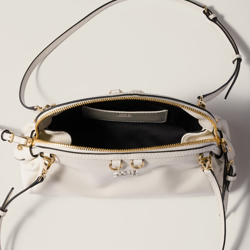 Cartera de mano Caprice de piel