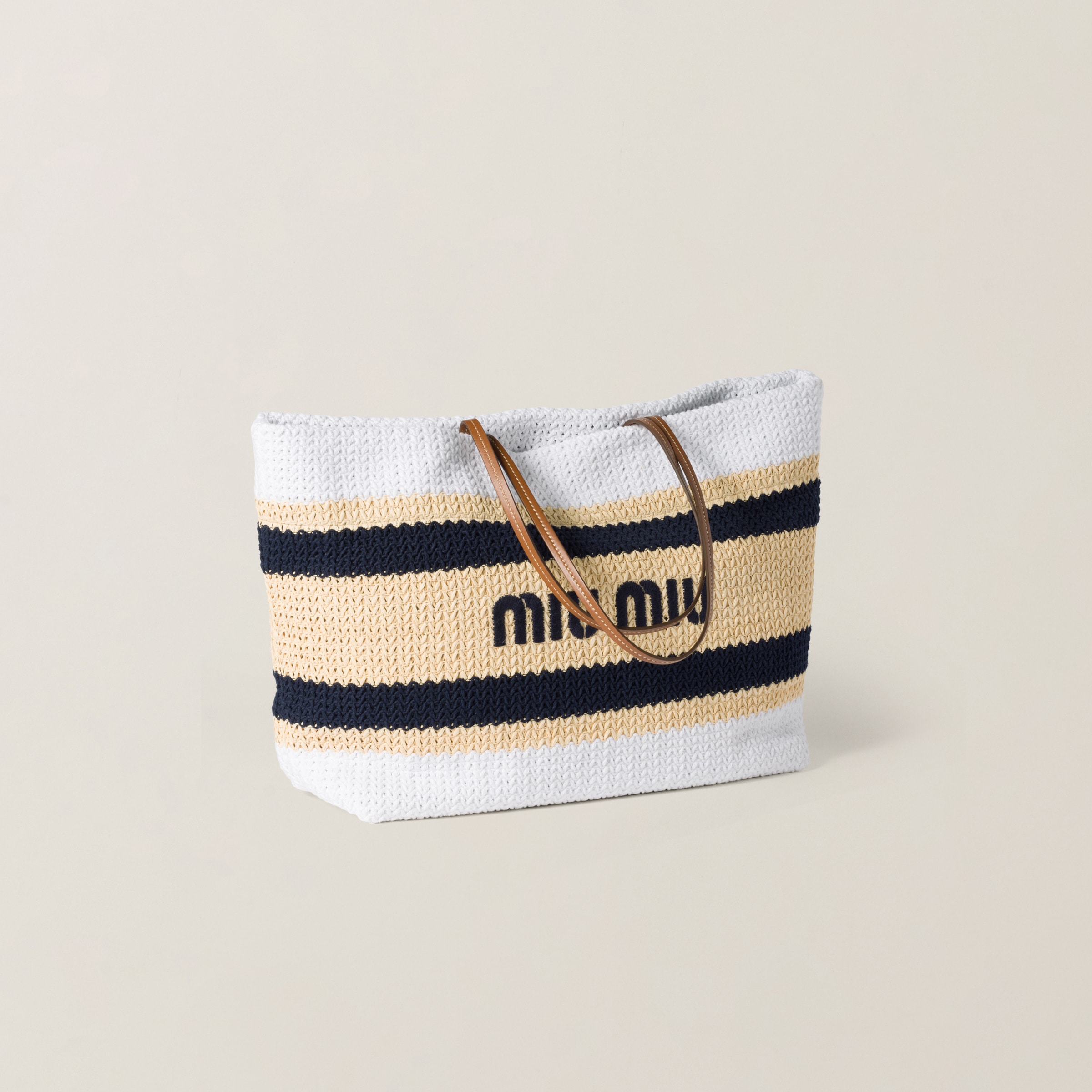 かごバッグ MIU MIU 5BG228_2DO3_F04EL RAFFIA EFFECT WOVEN TOTE BAG Natural/blue Raffia-effect Woven Tote Bag | Miu Miu