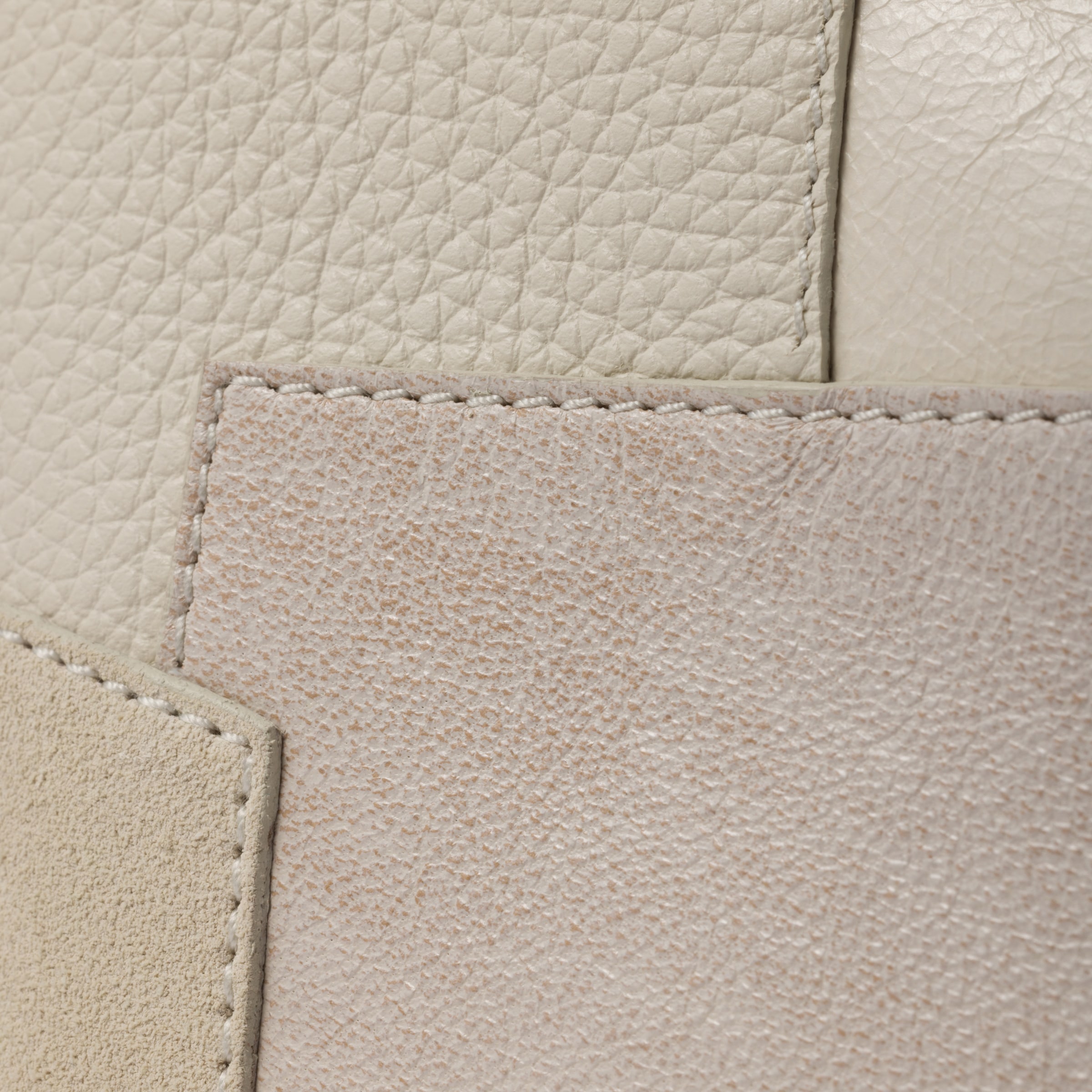 Chalk White Ivy Leather Patchwork Bag | Miu Miu