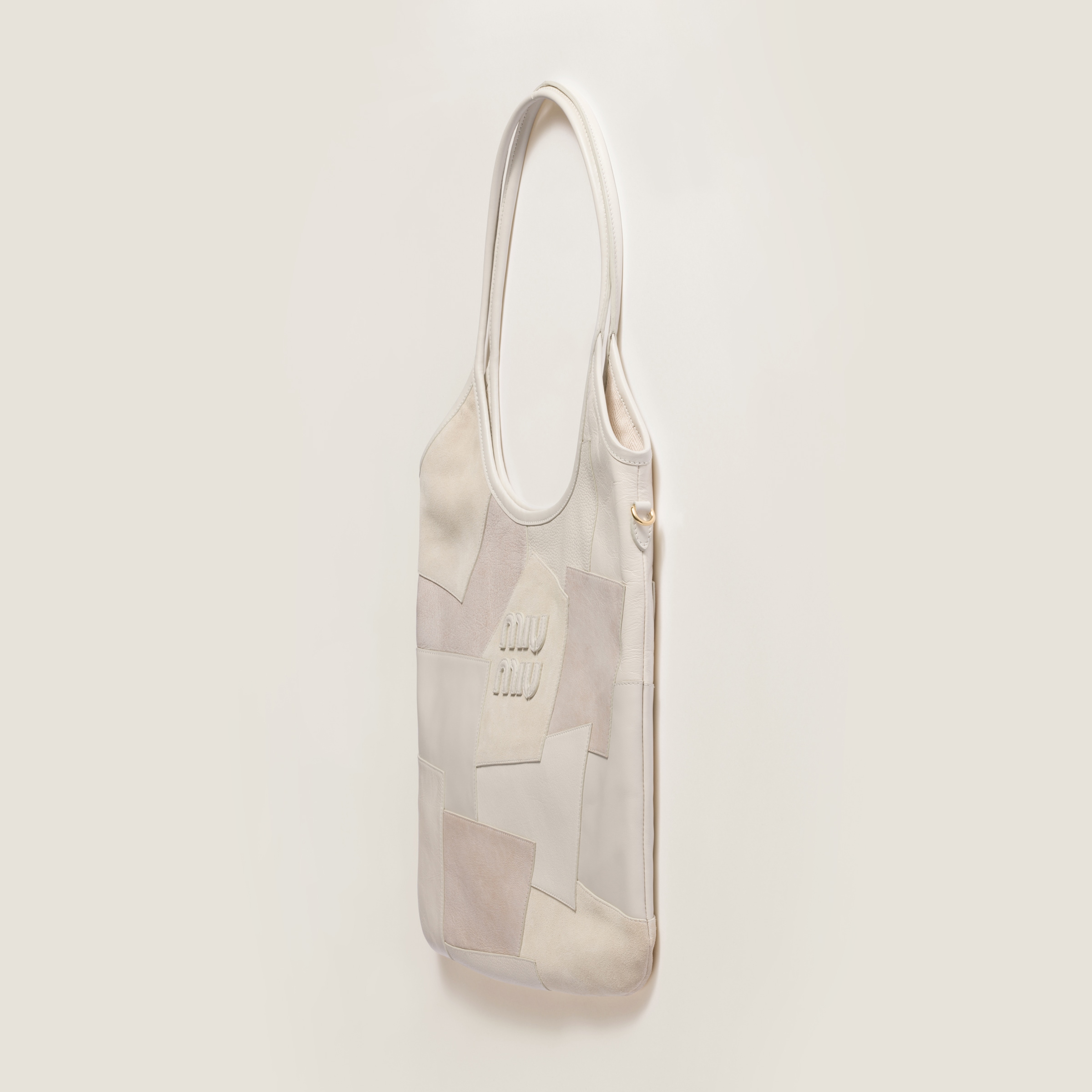 Miu Miu IVY ビーズ ダッチェス バッグ SS25【新作】 ビーズ MiuMiu IVY(ミュウミュウ) バッグ・カバン(レディース