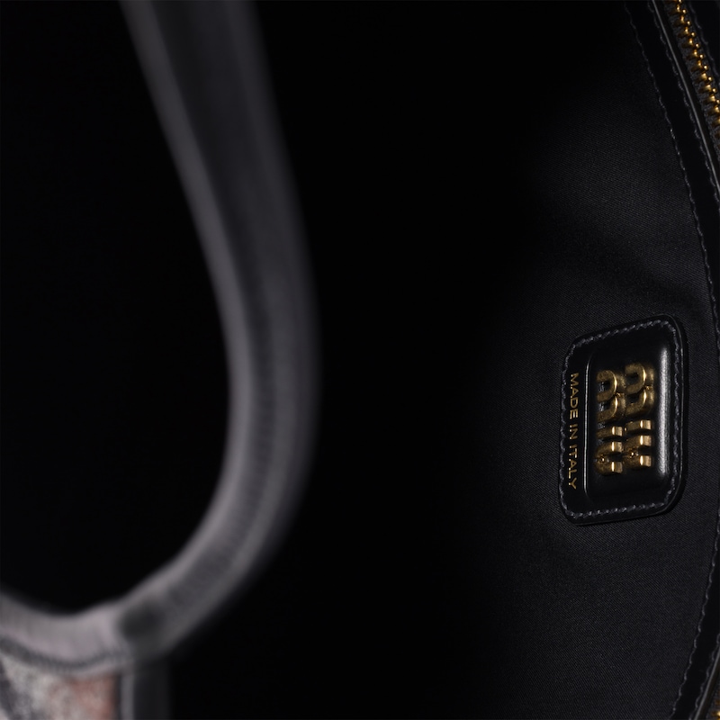 아이비 체크 백