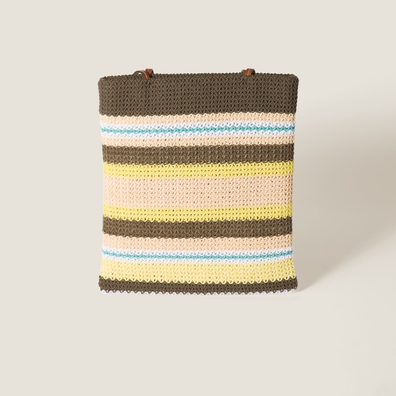 Bolsa tote trançada com efeito ráfia