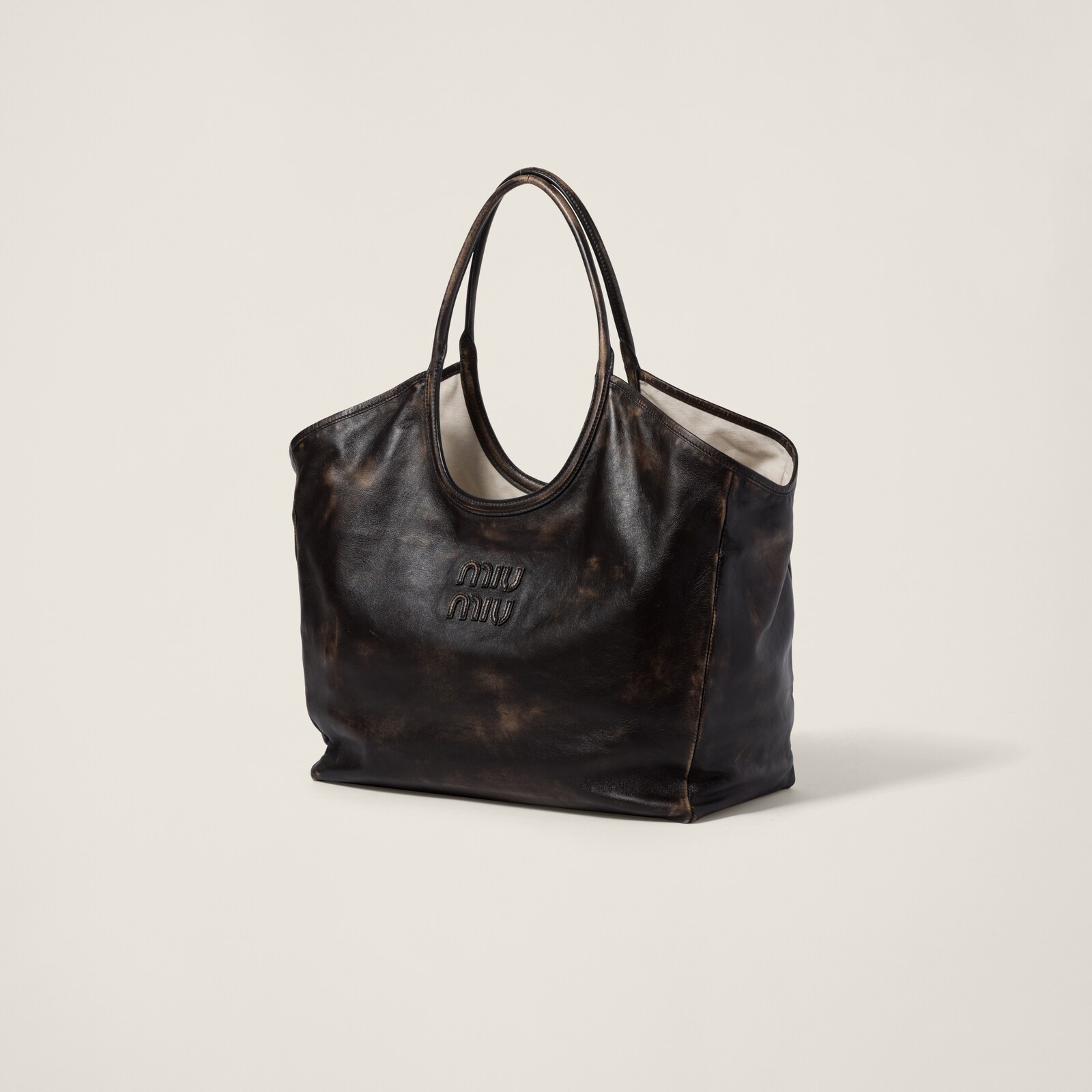 MIUMIU 26S POUCH BAG 15 IN COFFEE BROWN CALFSKIN GOLD HARDWARE