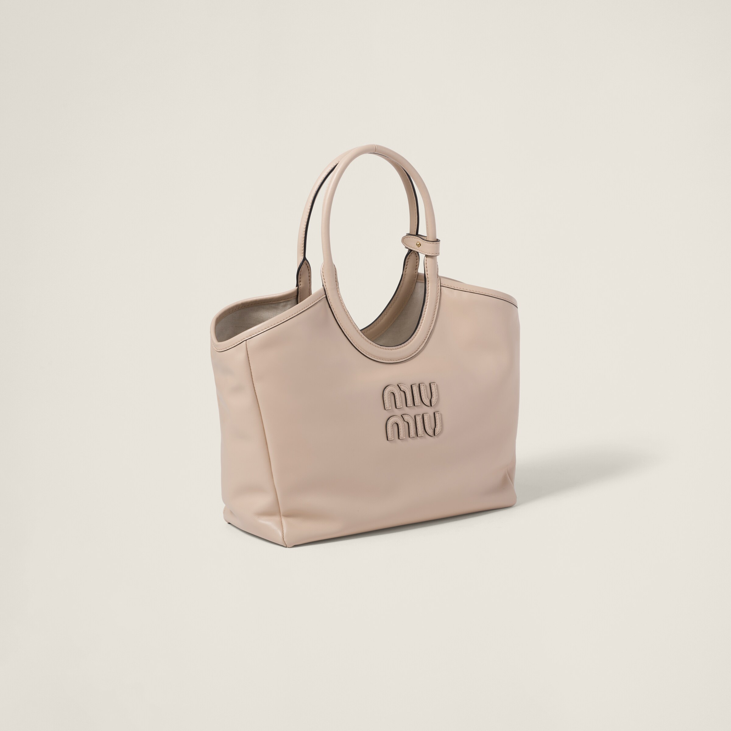 ベージュ アイビー レザー バッグ | Miu Miu ベージュ アイビー レザー バッグ | Miu Miu