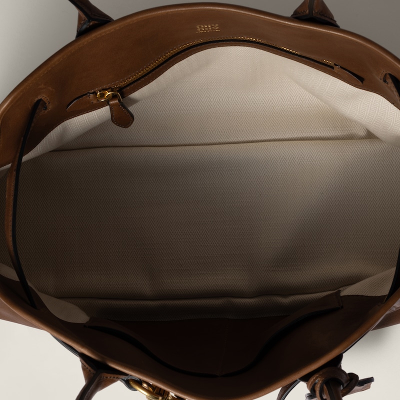 아방뛰르 나파 가죽 백